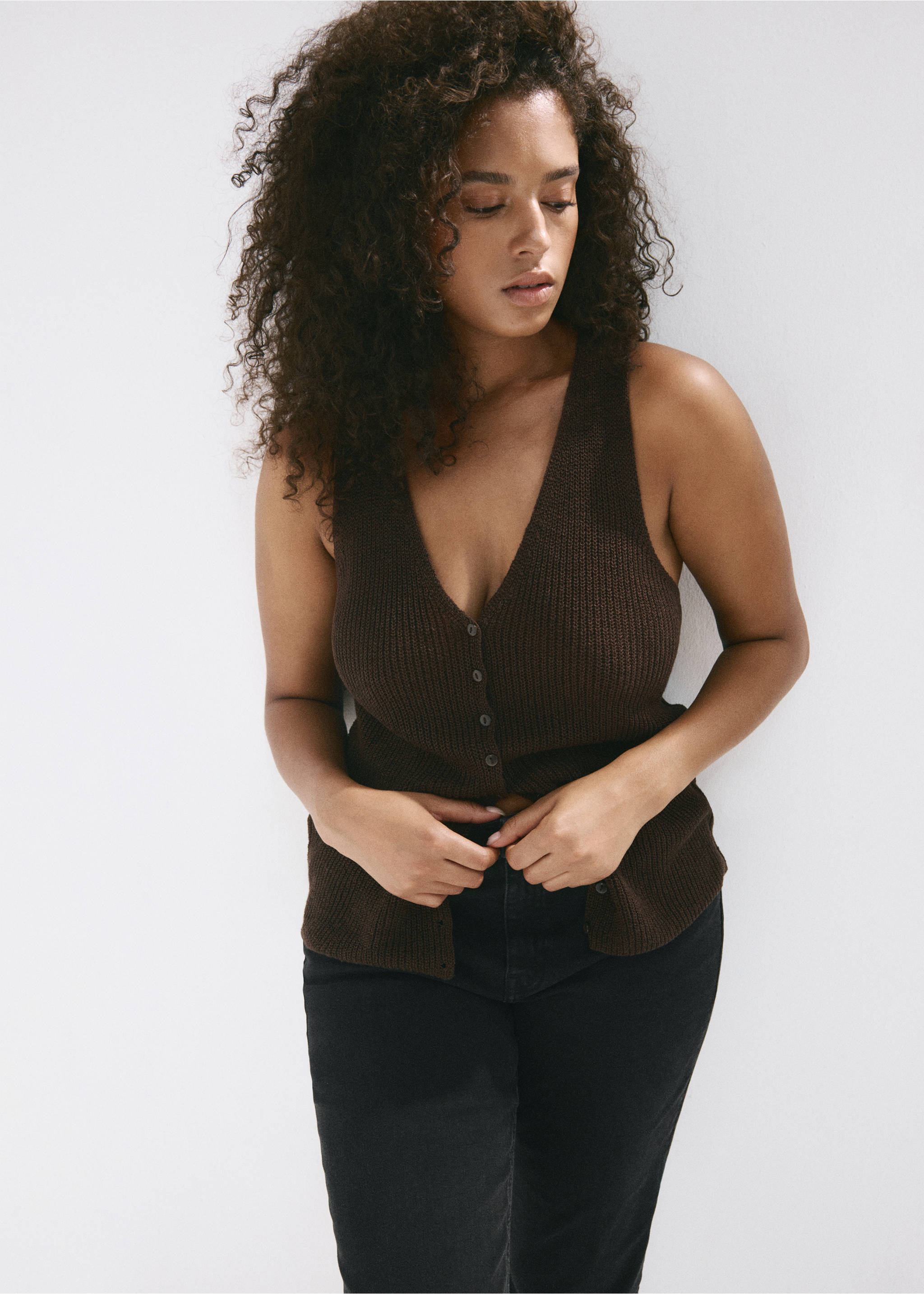 Jean Sienna flare crop - Détail de l'article 5, Black denim. Ref: 37004095-00.