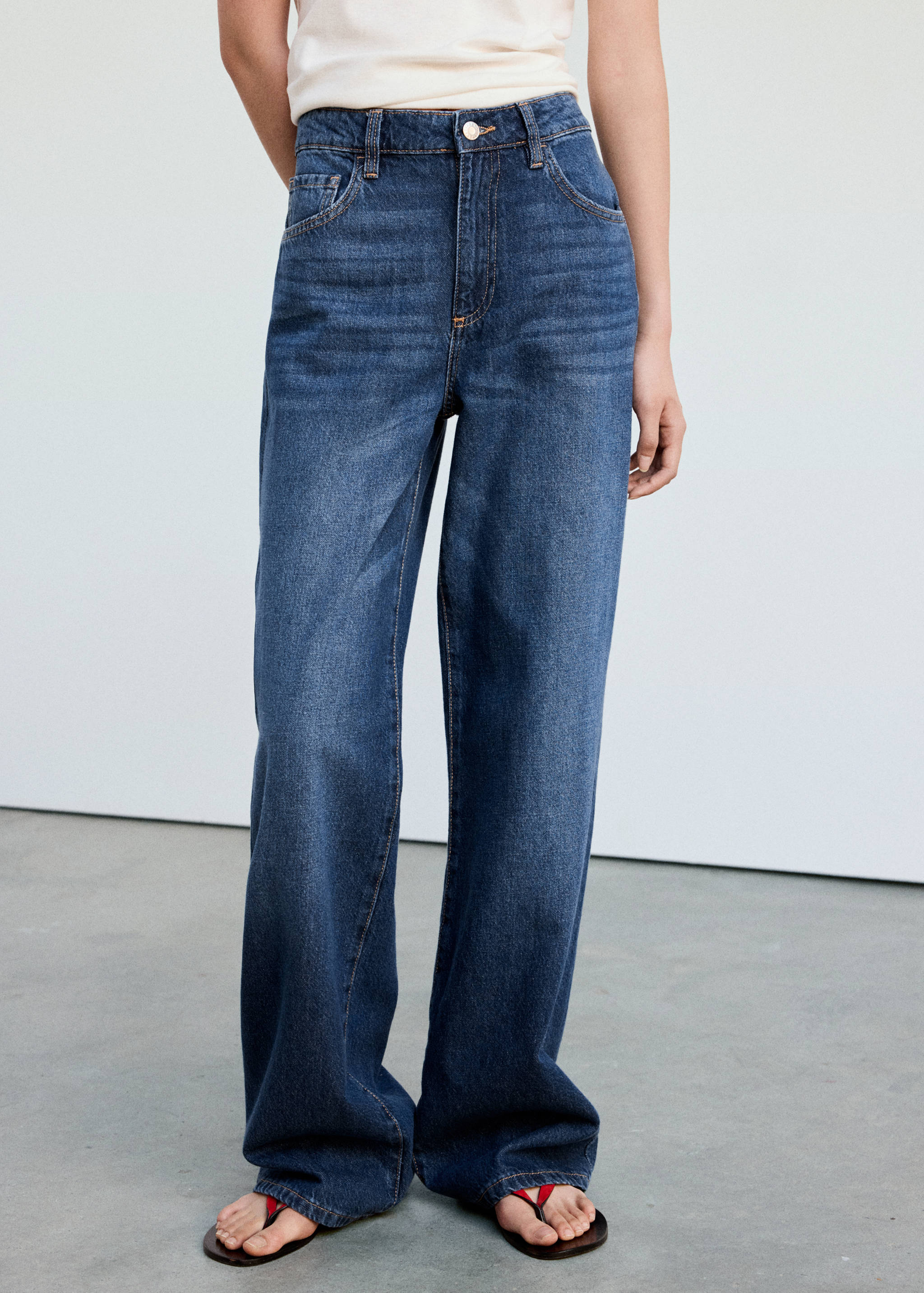 Danila high-waisted wide leg jeans - Medium plane