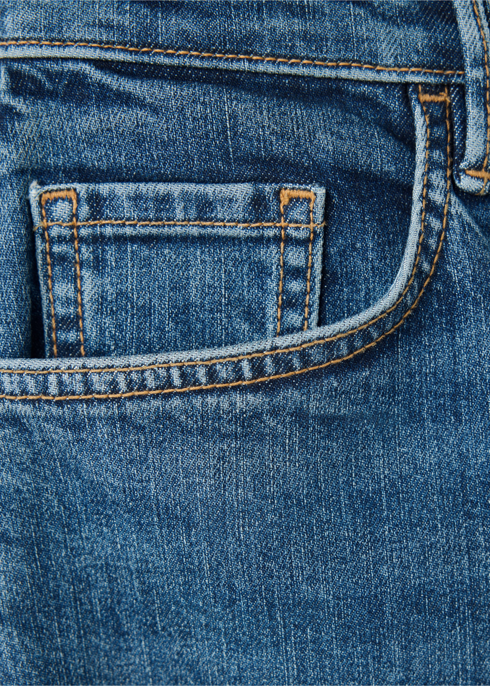High-waisted wideleg jeans - Details of the article 8, Dark Blue. Ref: 37004100-00.