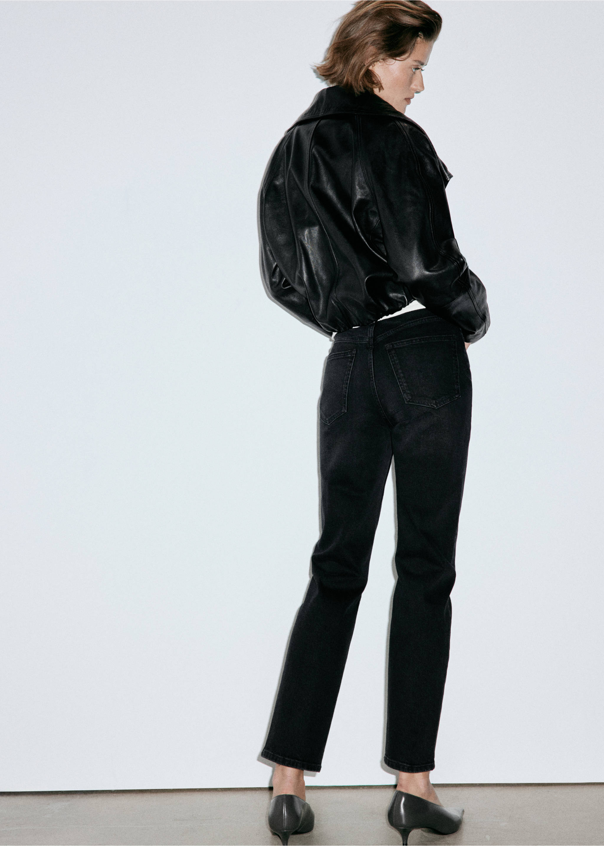 Newmom comfort high-rise jeans - Reverse of the article, Black denim. Ref: 37004104-00.