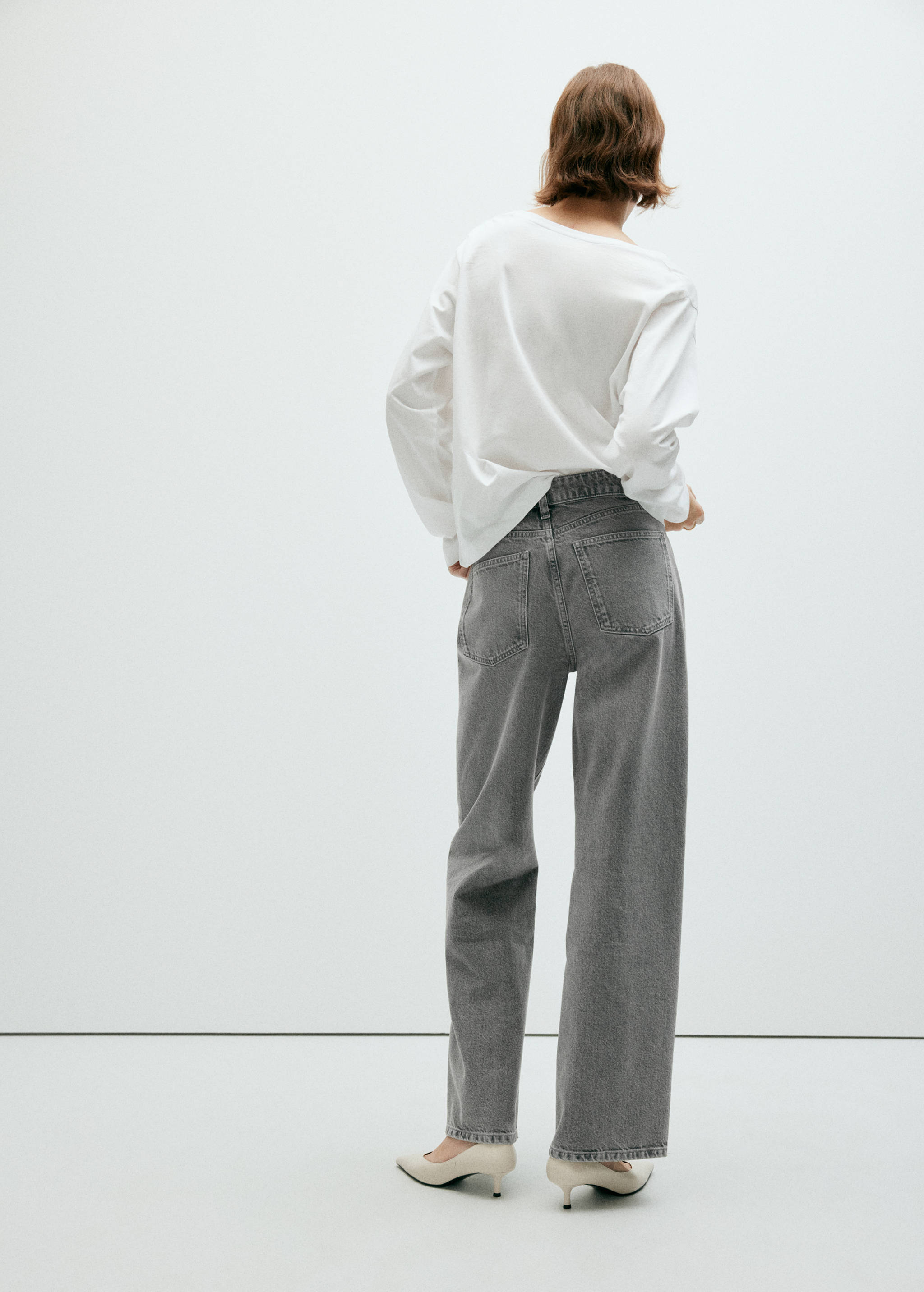 Jean regular waist à clous - Verso de l’article