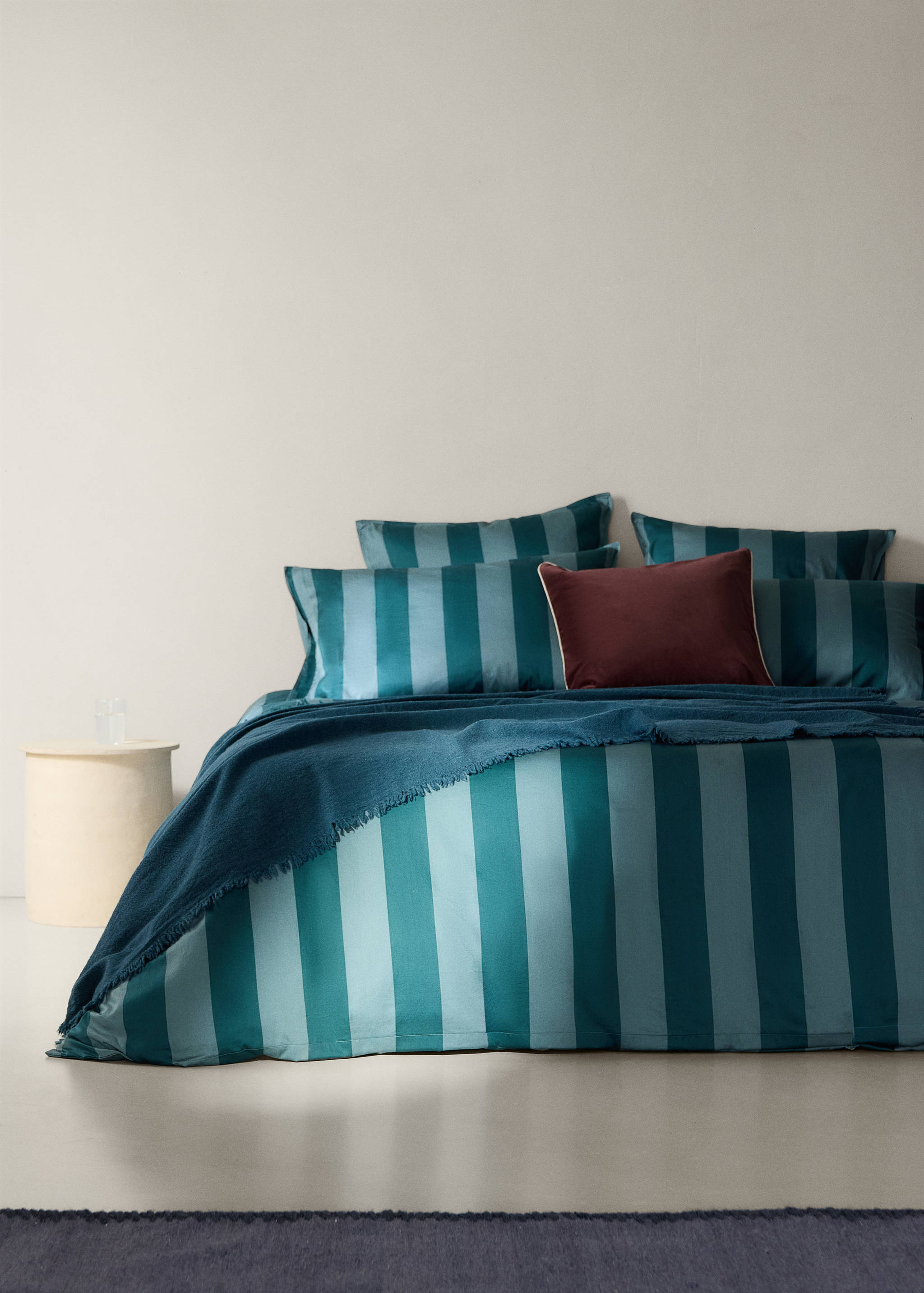 Watercolour Broad Stripes Duvet Cover for 150/160 cm Bed - General plane
