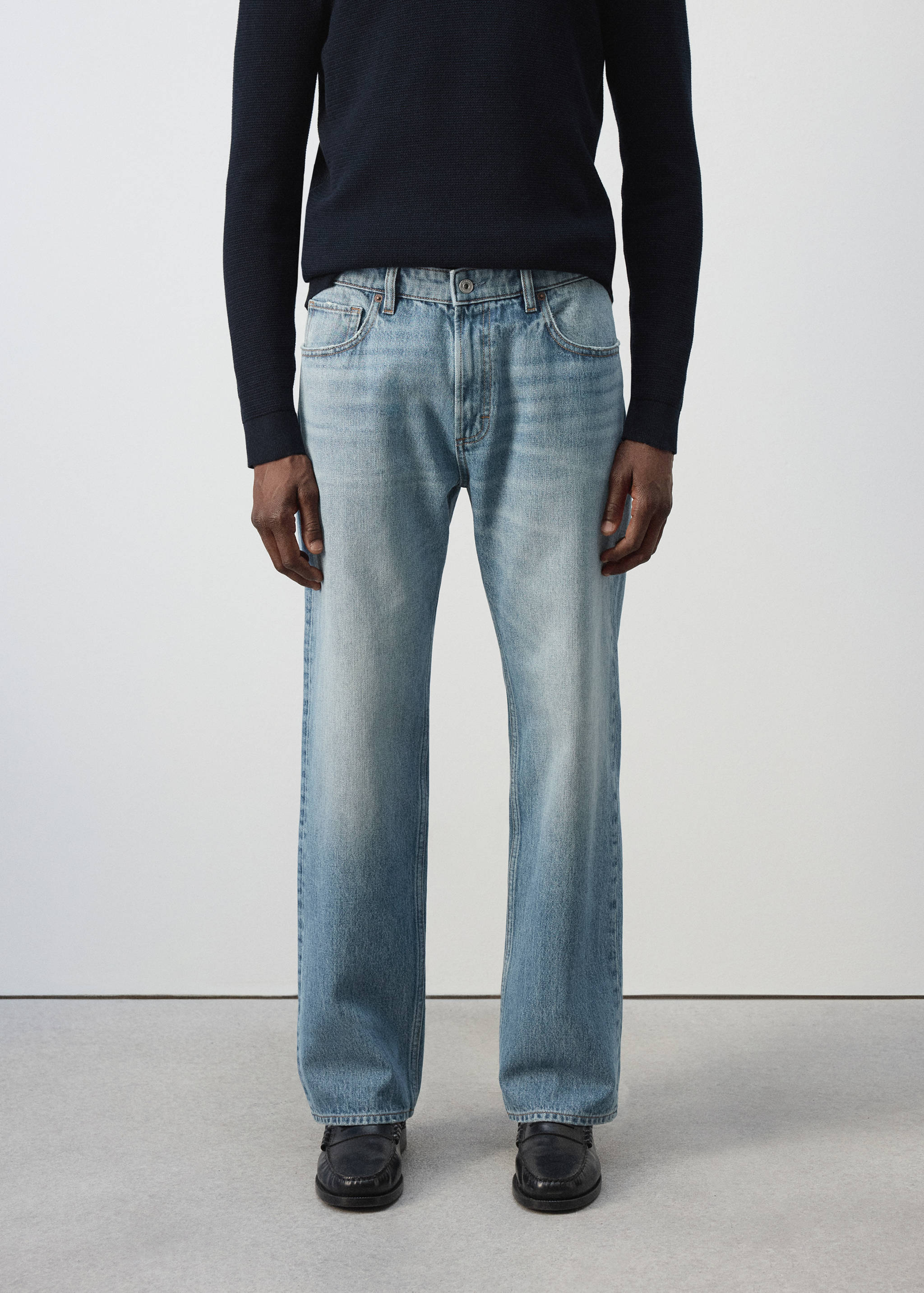 Light wash Moby relaxed fit jeans - Medium plane