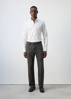 Light wash Moby relaxed fit jeans — Open Grey 2