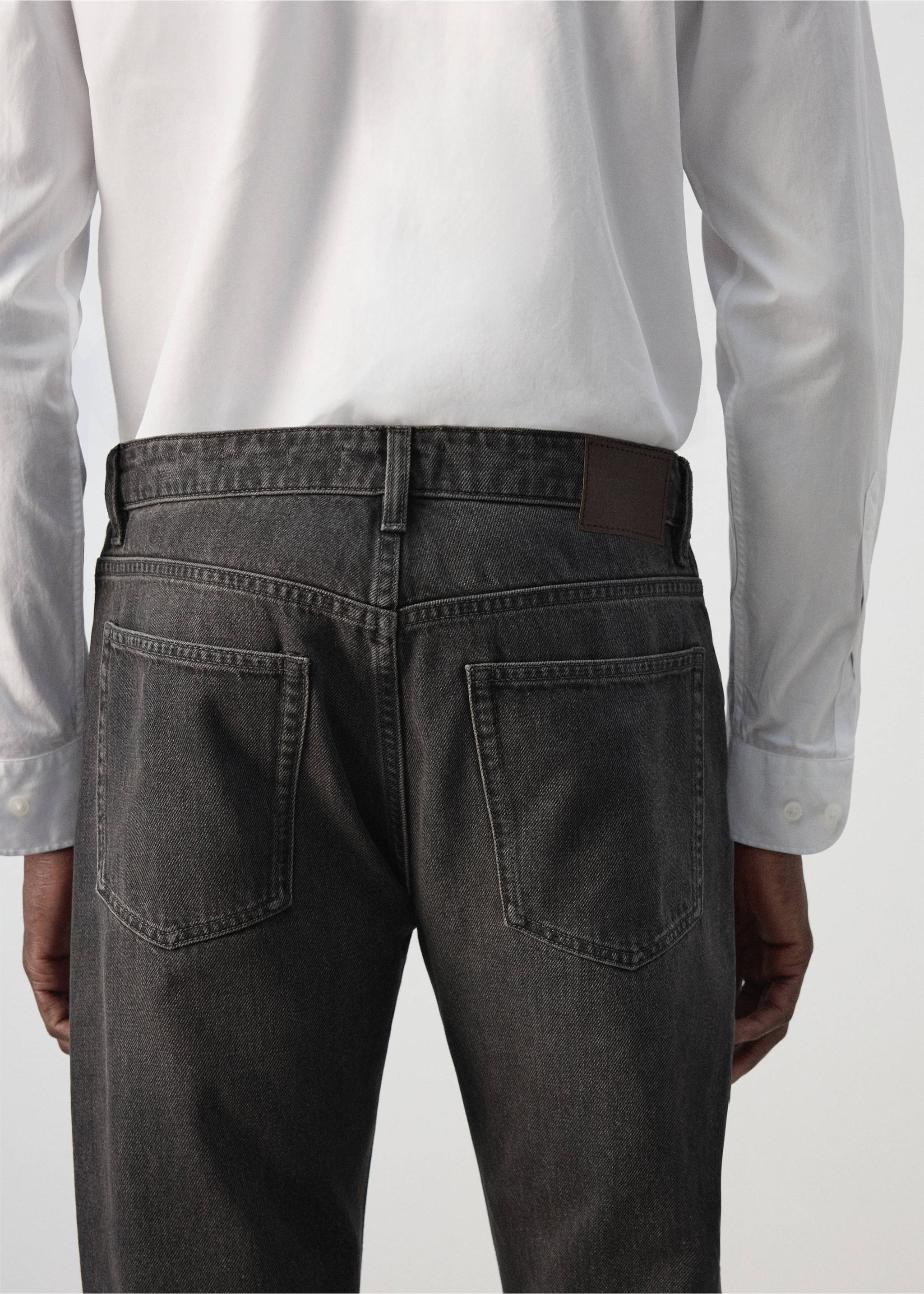 Moby relaxed fit dark wash jeans - Details of the article 4, Open Grey. Ref: 37004409-00.