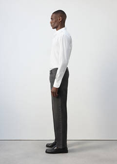 Light wash Moby relaxed fit jeans — Open Grey 5