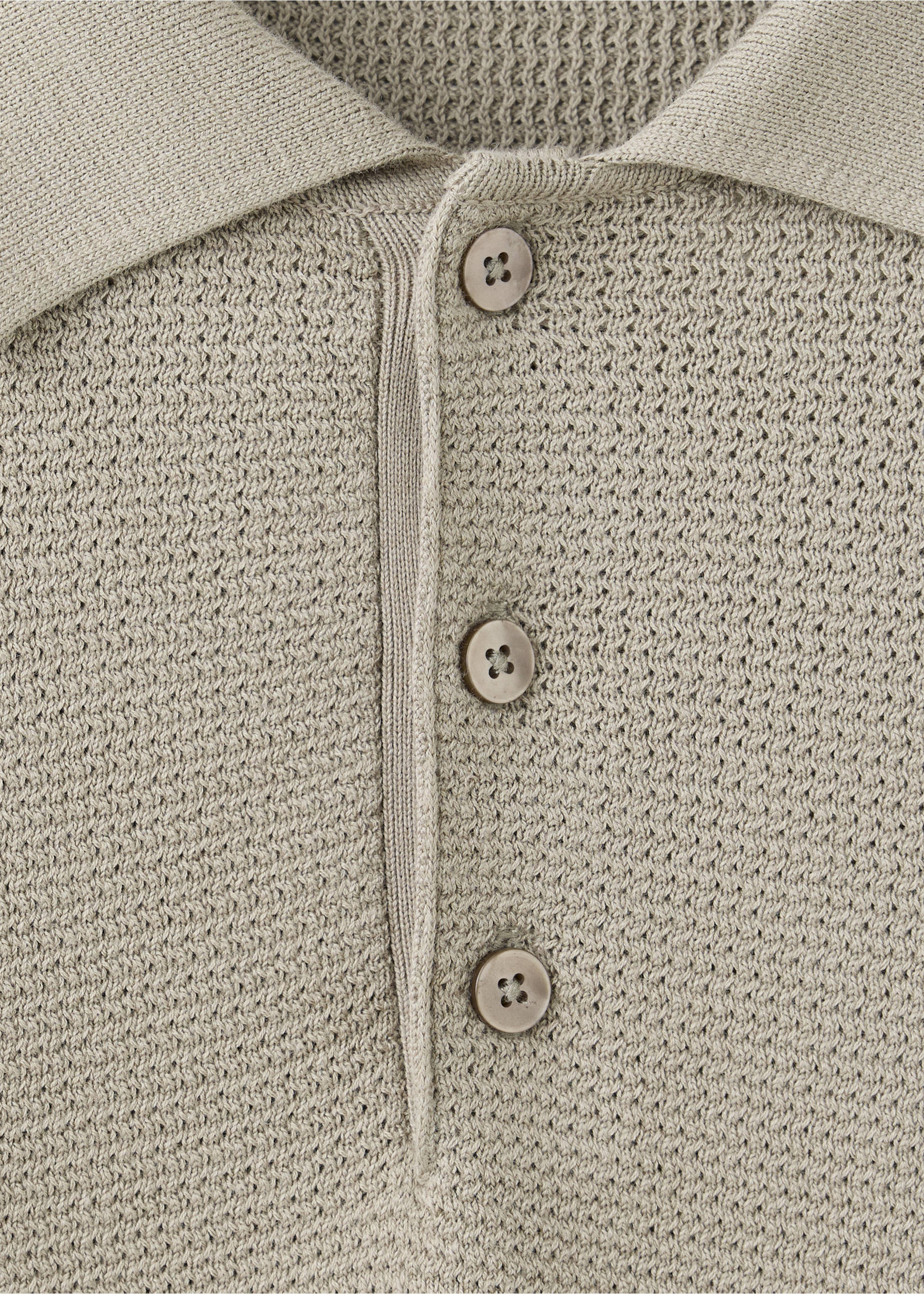 Polo en maille fine en mélange de coton - Détail de l'article 8, Gris vison. Ref: 37004427-00.