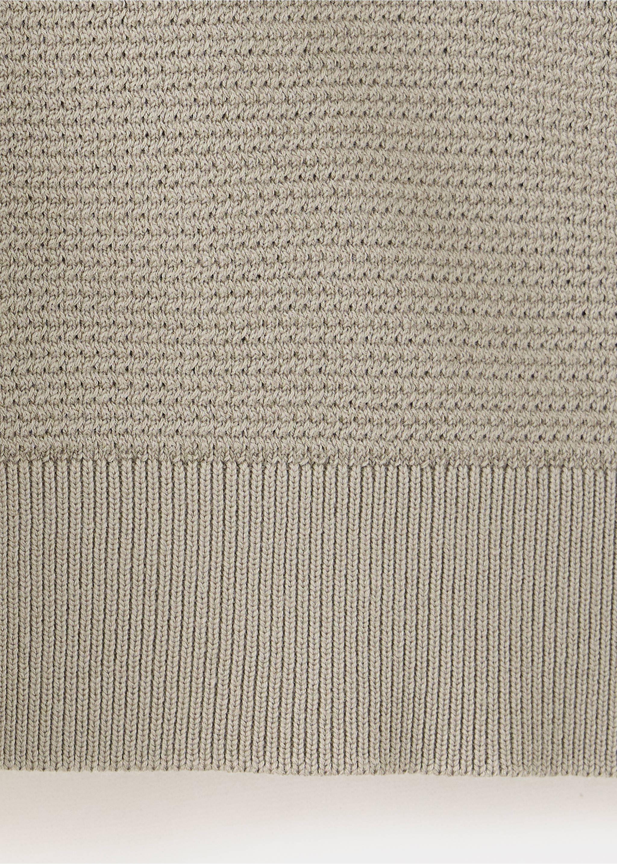 Polo en maille fine en mélange de coton - Détail de l'article 0, Gris vison. Ref: 37004427-00.