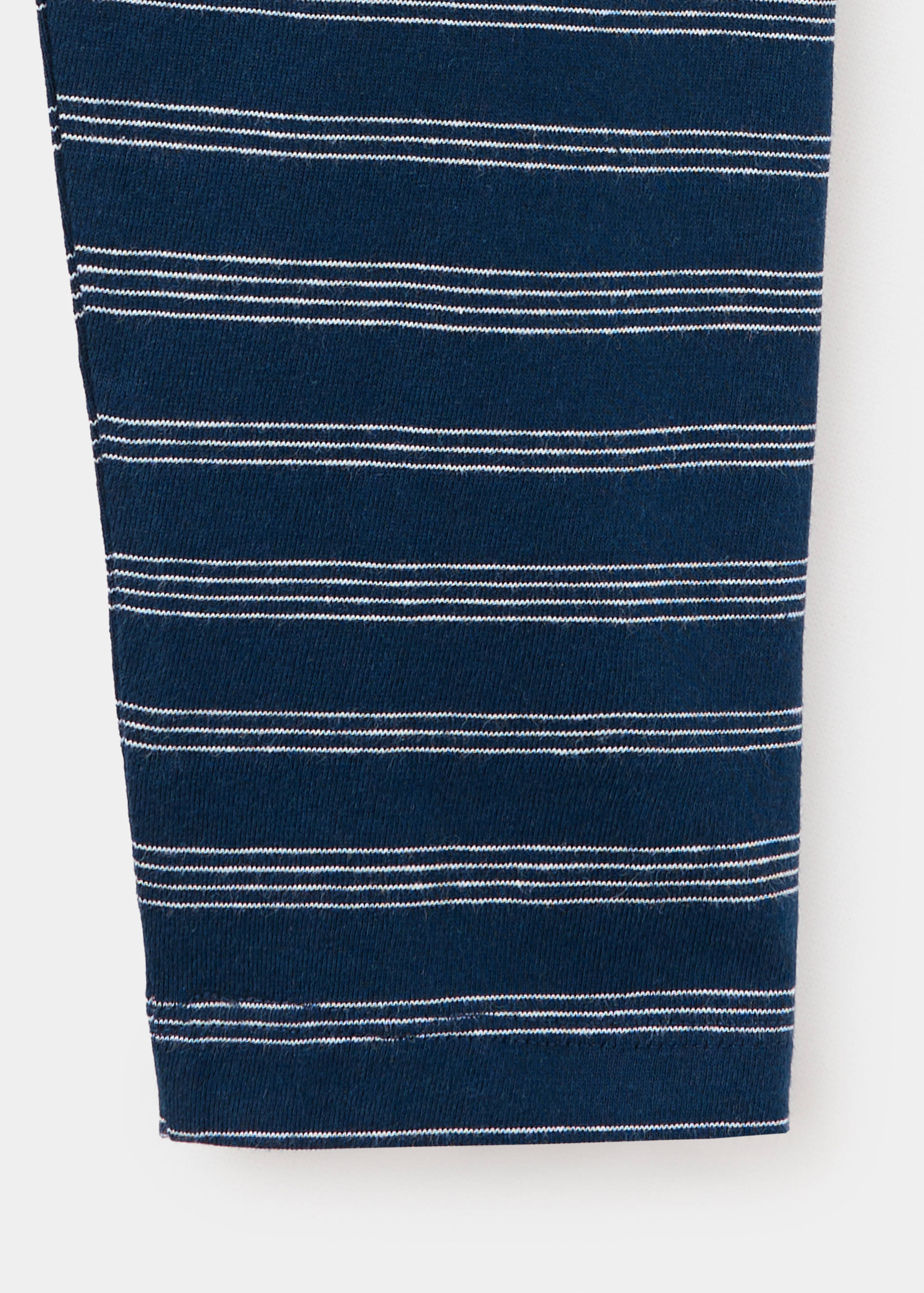Striped oversized t-shirt - Details of the article 8