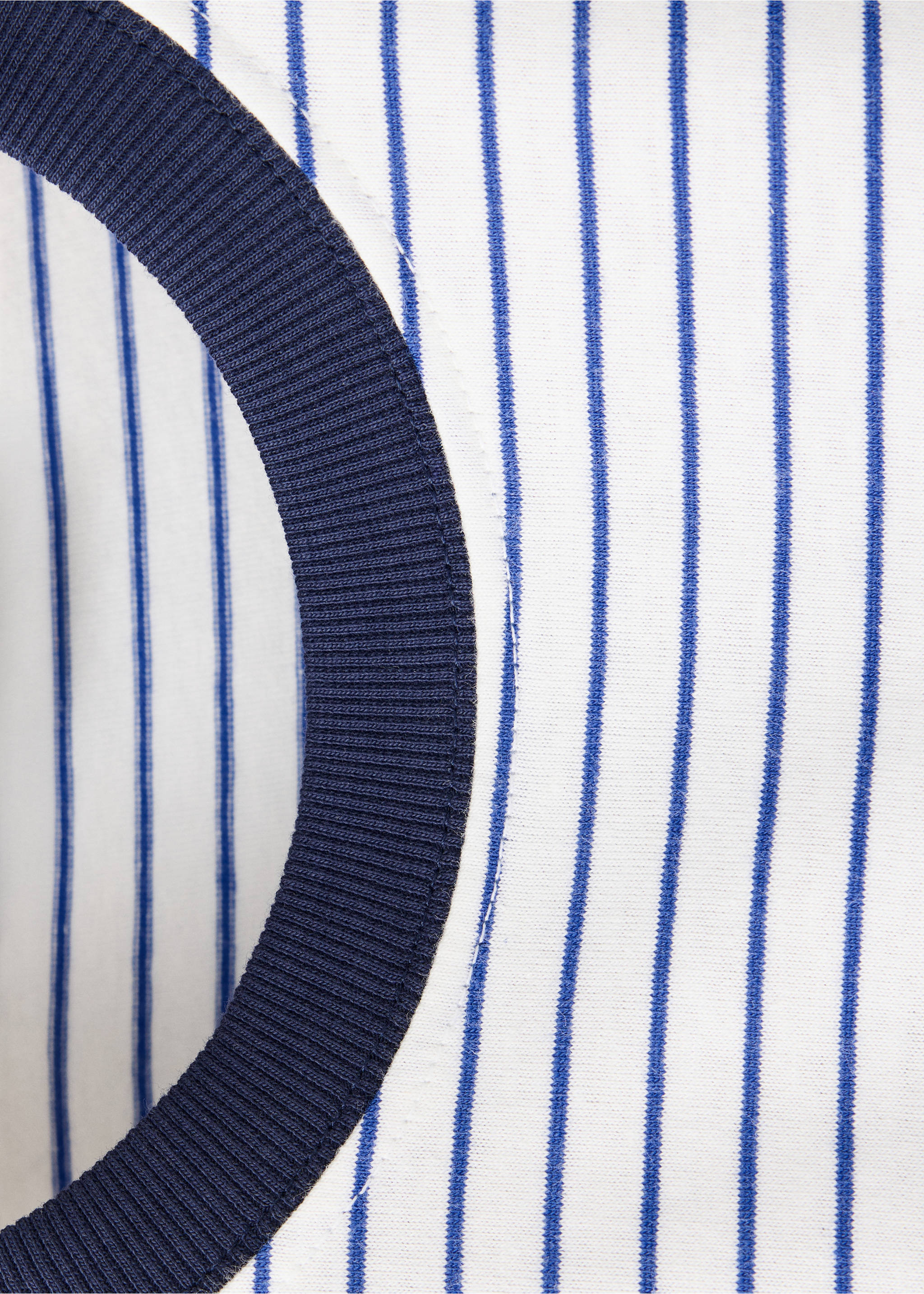T-shirt oversize rayures - Détail de l'article 8, Blanc. Ref: 37004430-00.