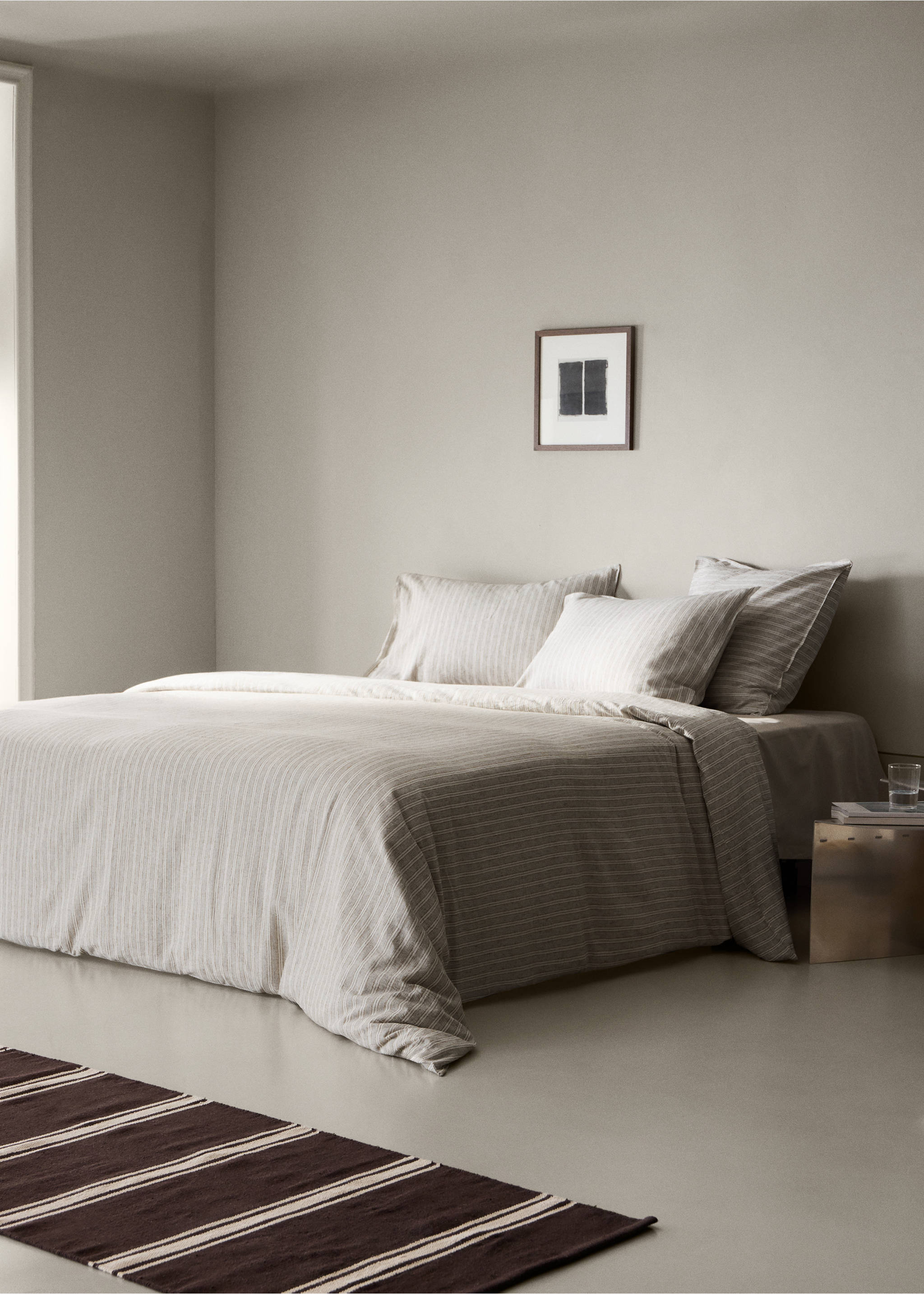 Striped linen-cotton duvet cover for 180/200 cm bed - General plane, Sand. Ref: 37004444-00.