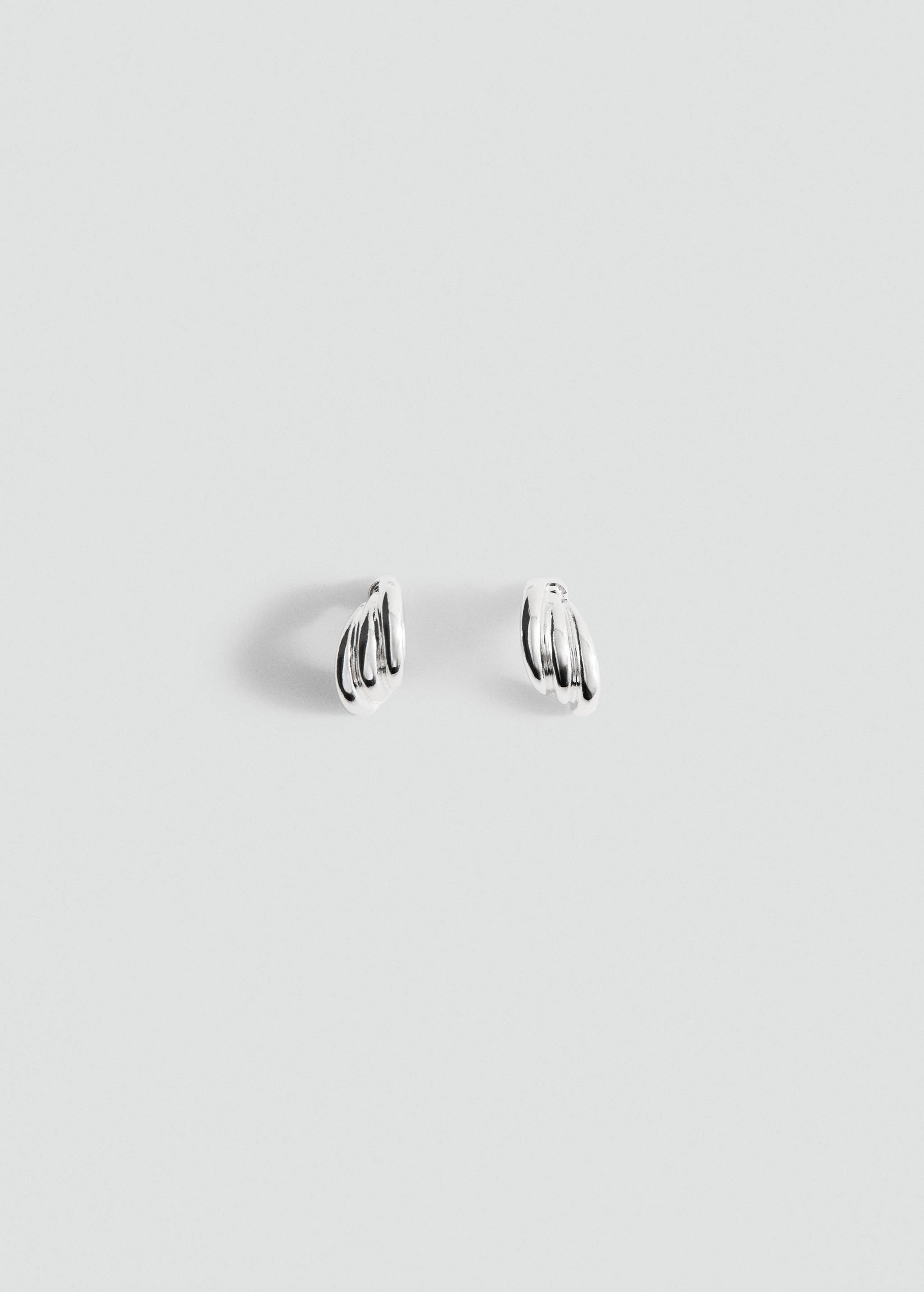 Embossed semi-hoop earrings - Article without model