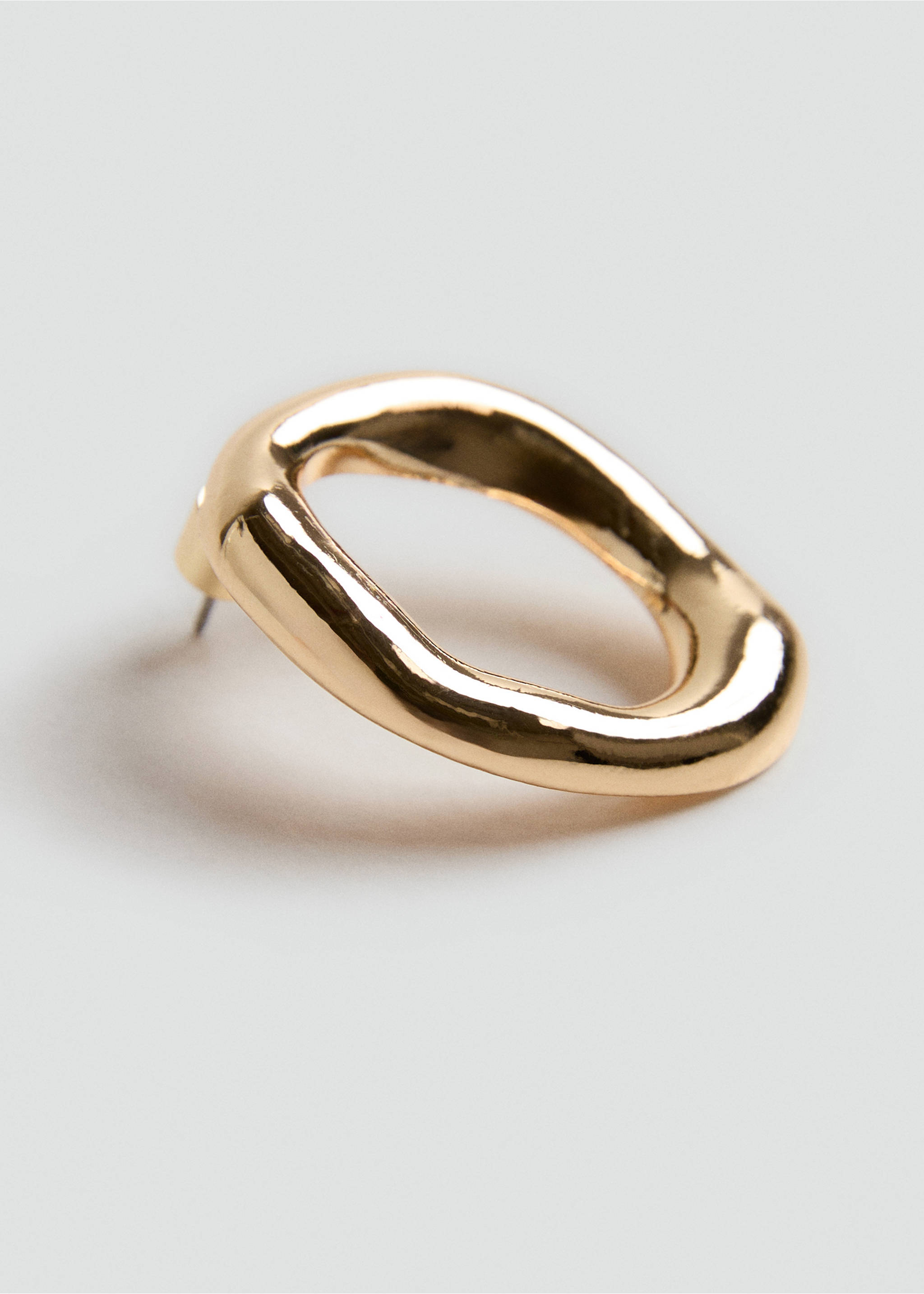 Earrings with round relief - Details of the article 1, Gold. Ref: 37004455-00.