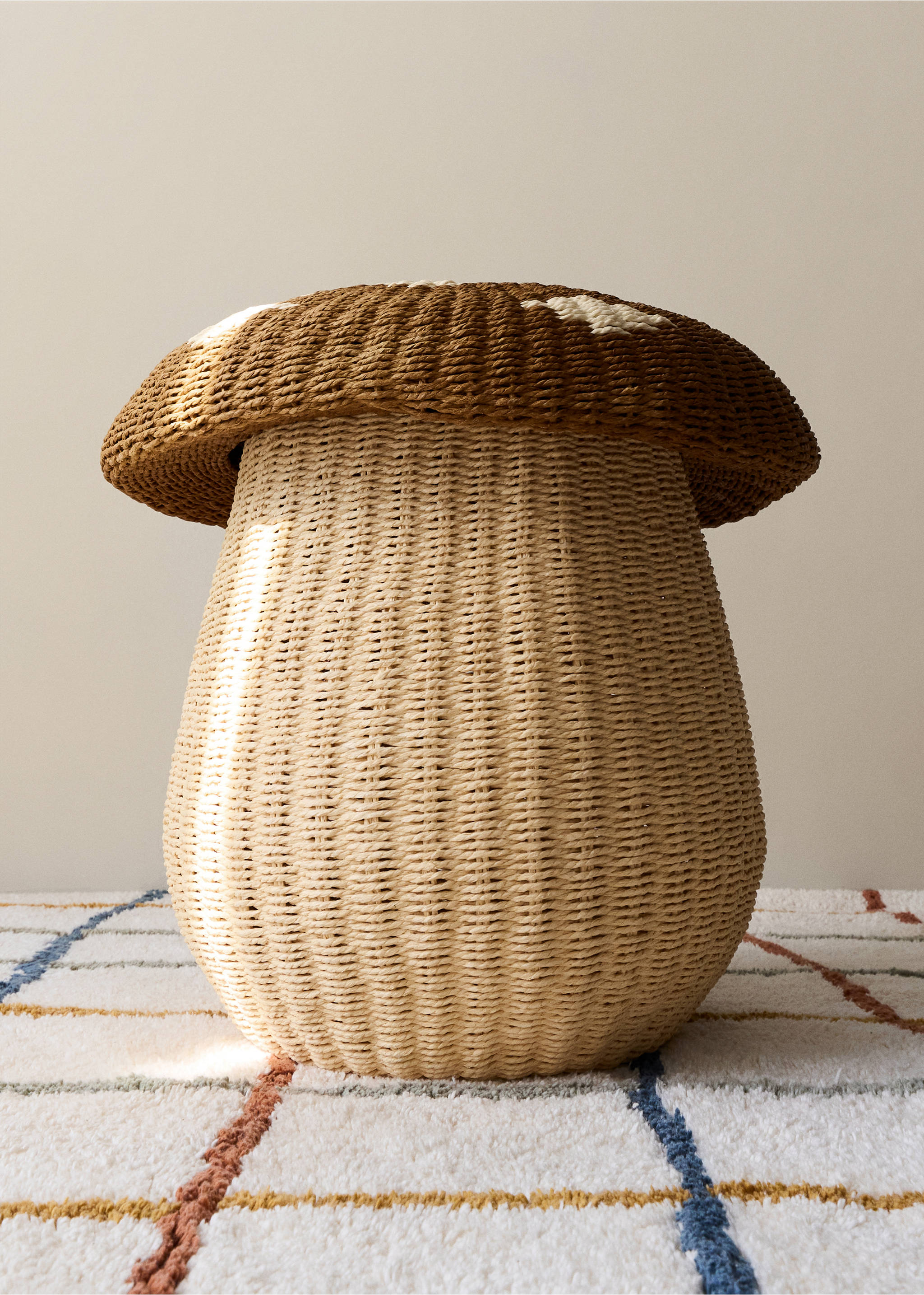100% paper basket with animated design - General plane, Brown. Ref: 37004460-00.