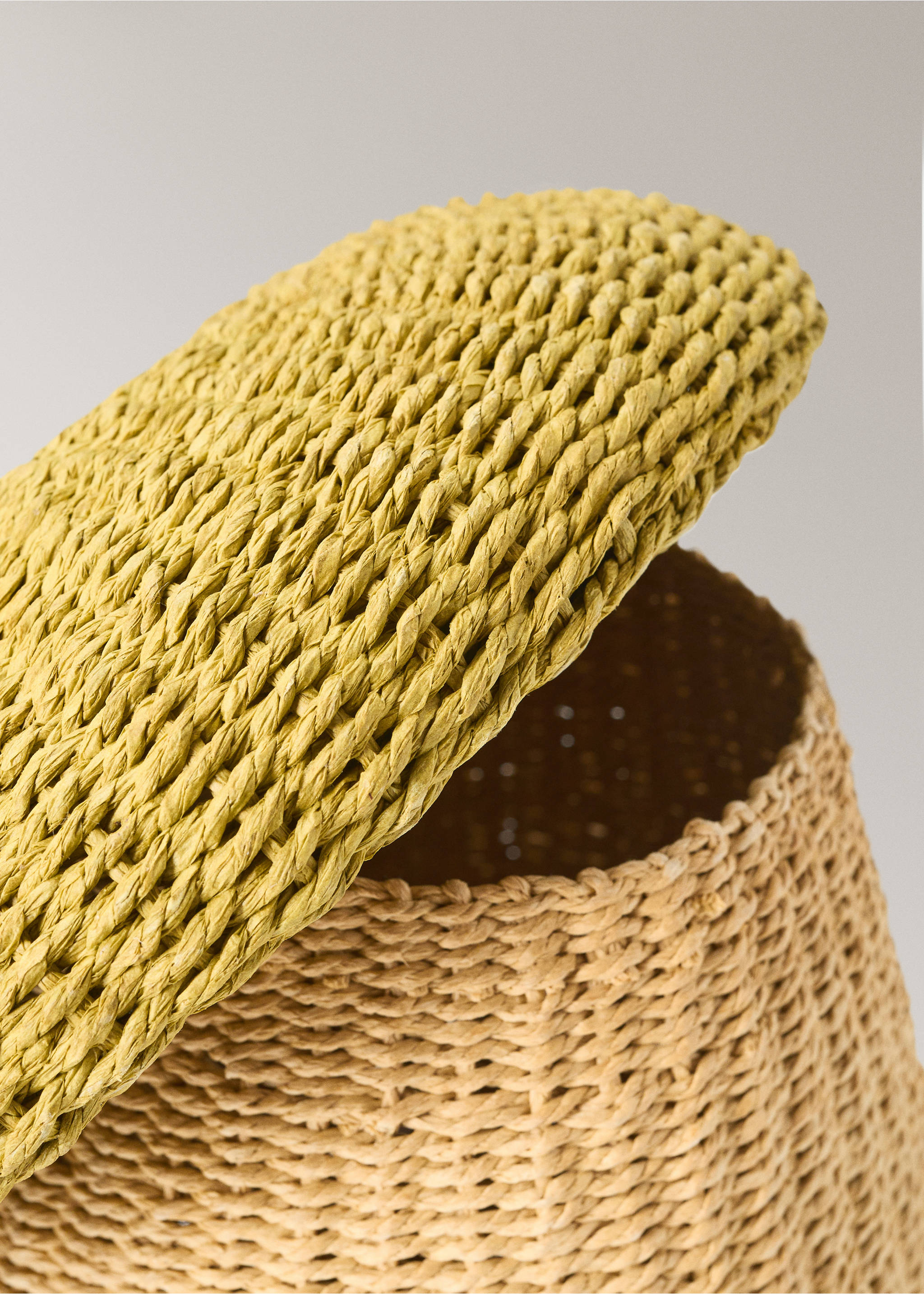 100% paper basket with animated design - Details of the article 3, Forest Green. Ref: 37004461-00.