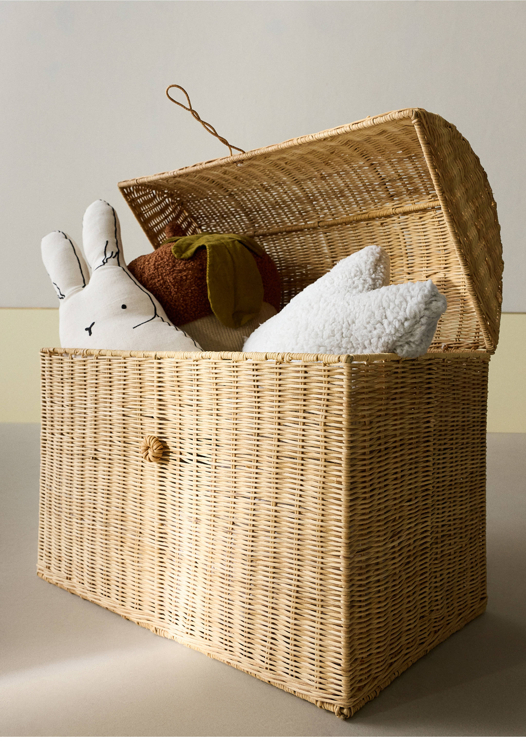 Large rattan trunk basket - General plane, Beige. Ref: 37004465-00.