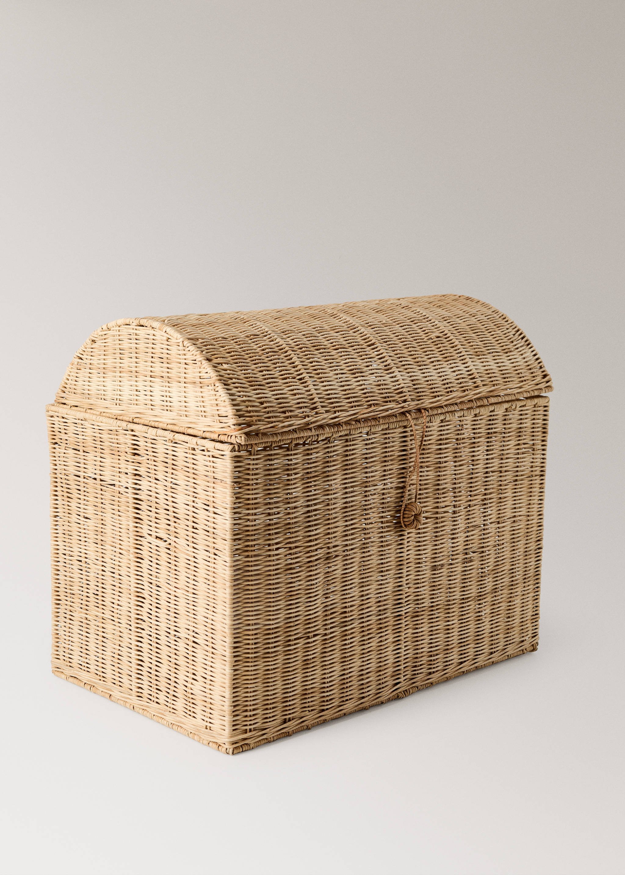 Large rattan trunk basket - Details of the article 1