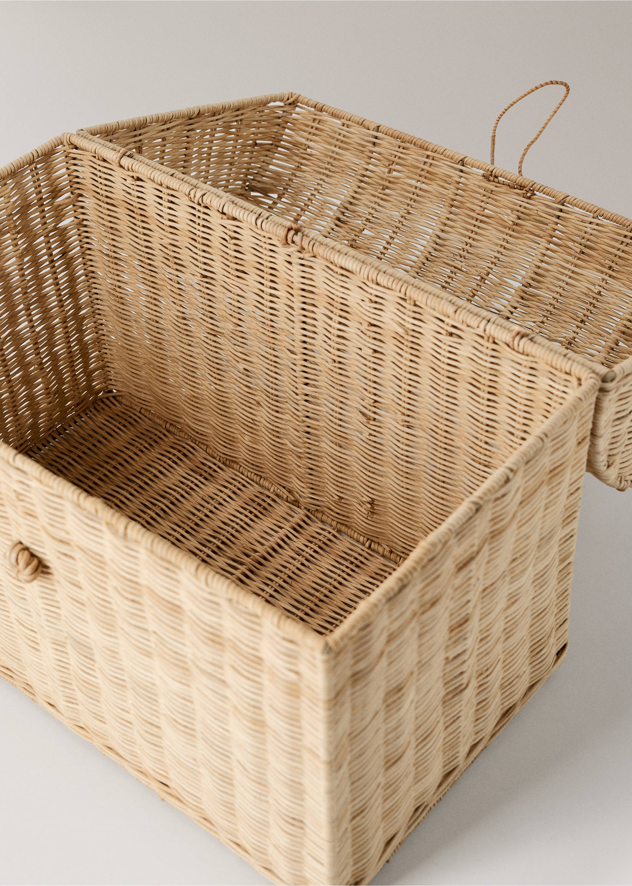 Medium rattan basket trunk - Details of the article 3, Beige. Ref: 37004466-00.