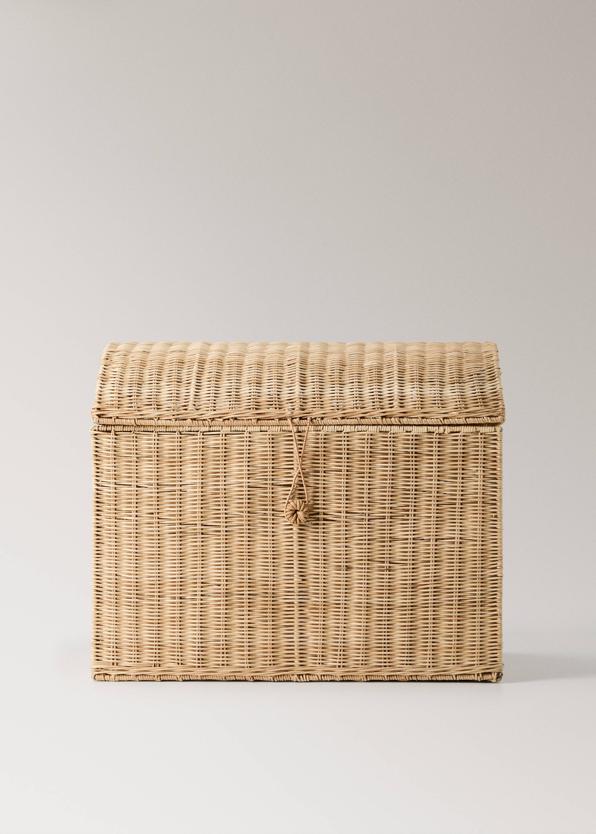 Medium rattan basket trunk - Article without model