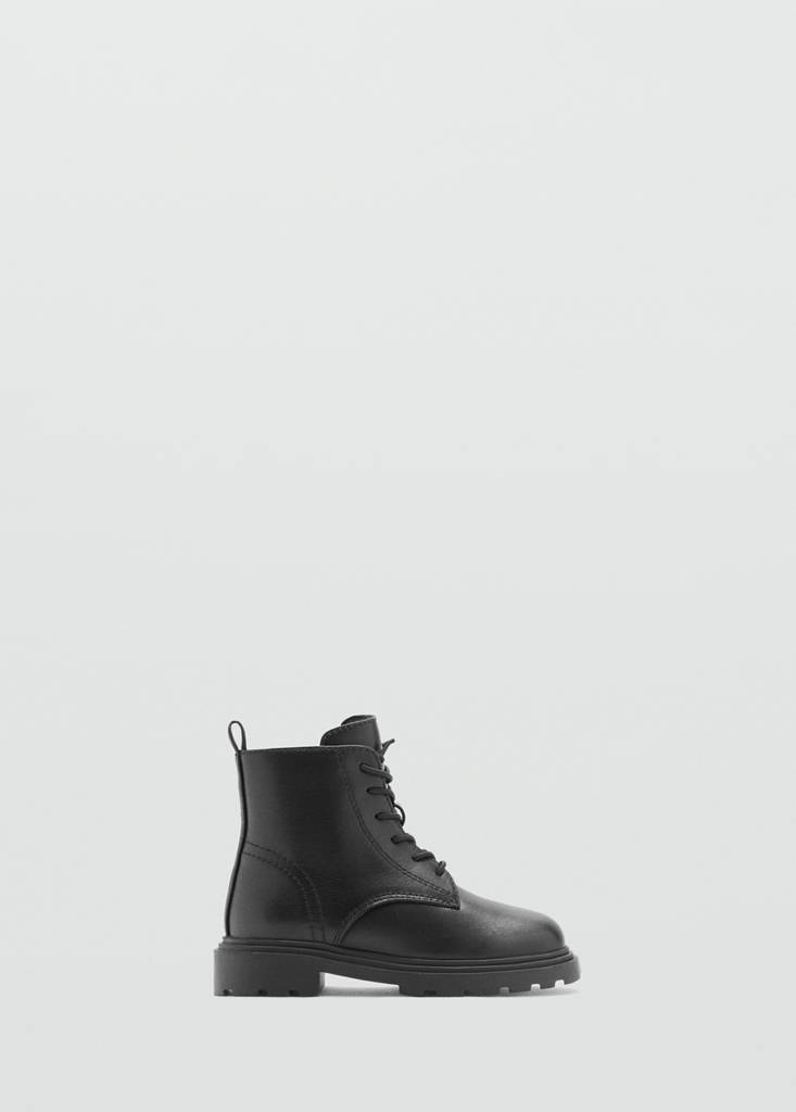Lace-up leather ankle boots — Black