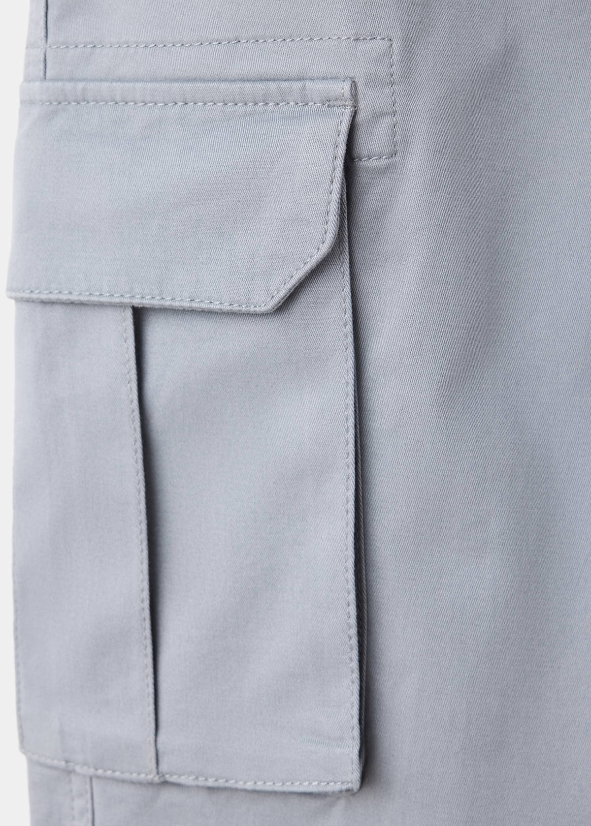 Straight cargo trousers — Grey