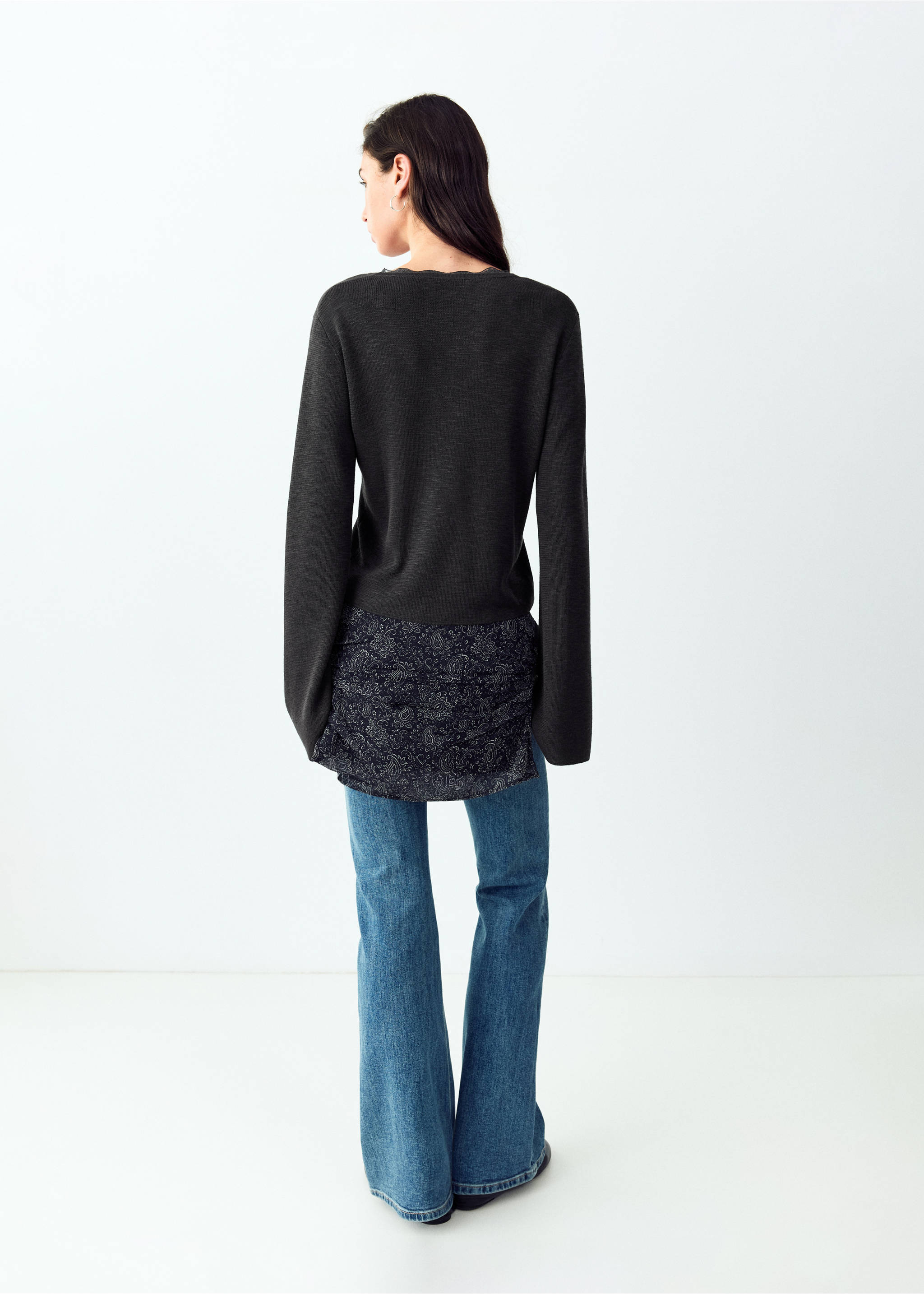 V-neck jumper with lace trim - Reverse of the article, Grey. Ref: 37004788-00.