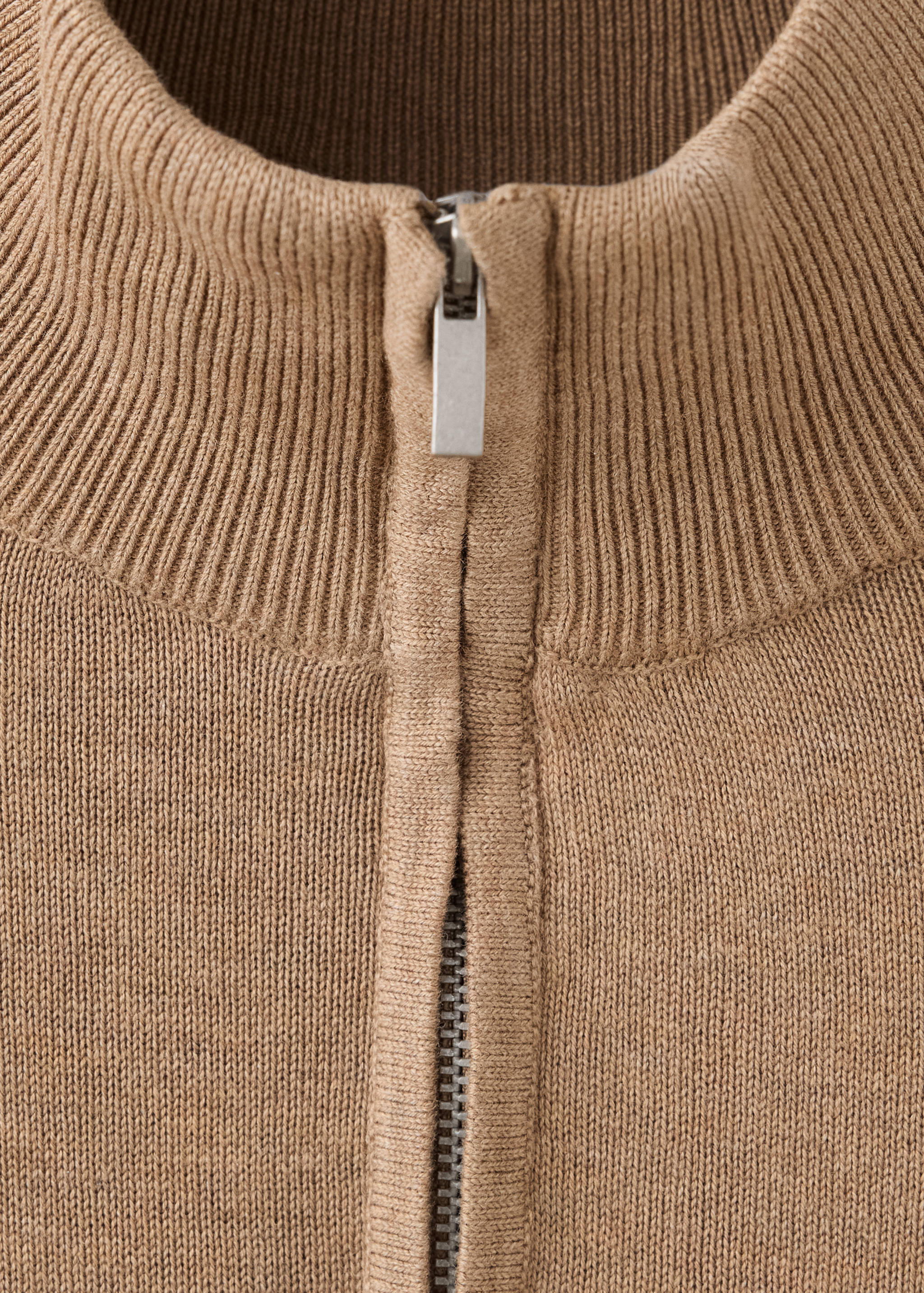 Perkins-neck sweater with zip - Details of the article 8