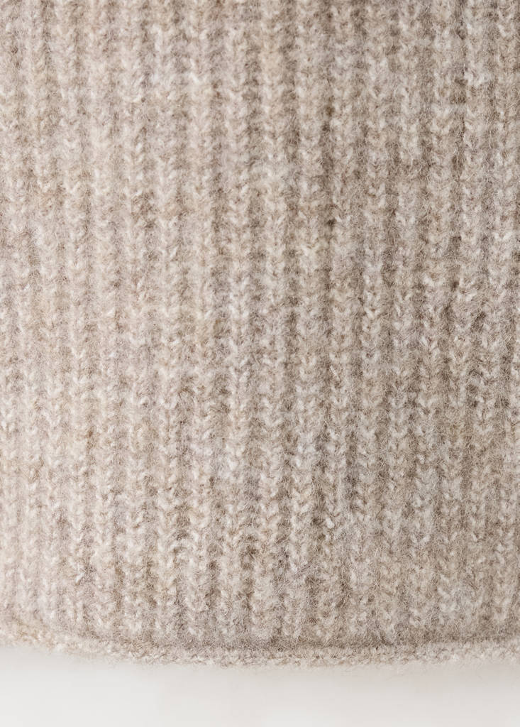 Knit sweater — Medium Brown