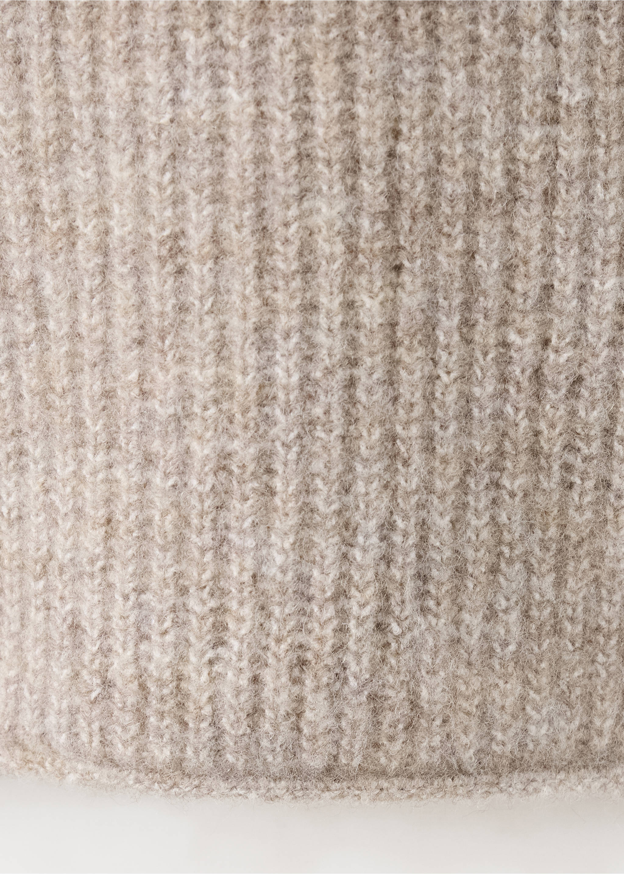 Sweater sophie - Details of the article 0, Medium Brown. Ref: 37005163-00.