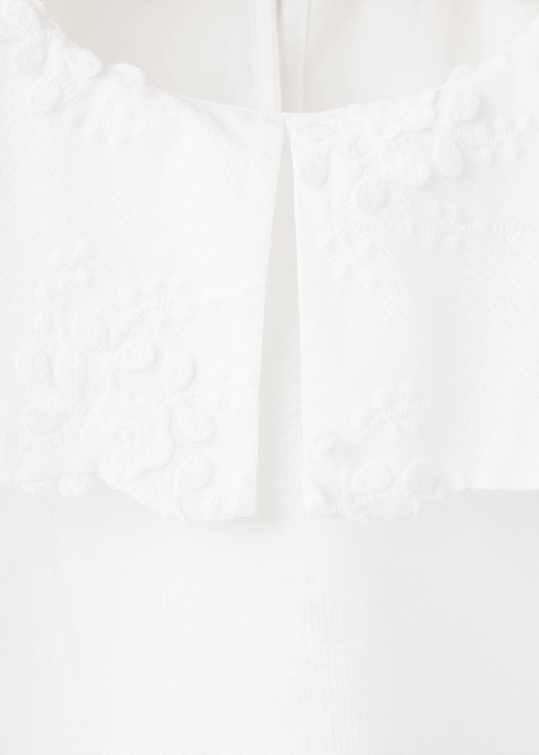 Embroidered babydoll-collar shirt - Details of the article 8, White. Ref: 37005167-00.