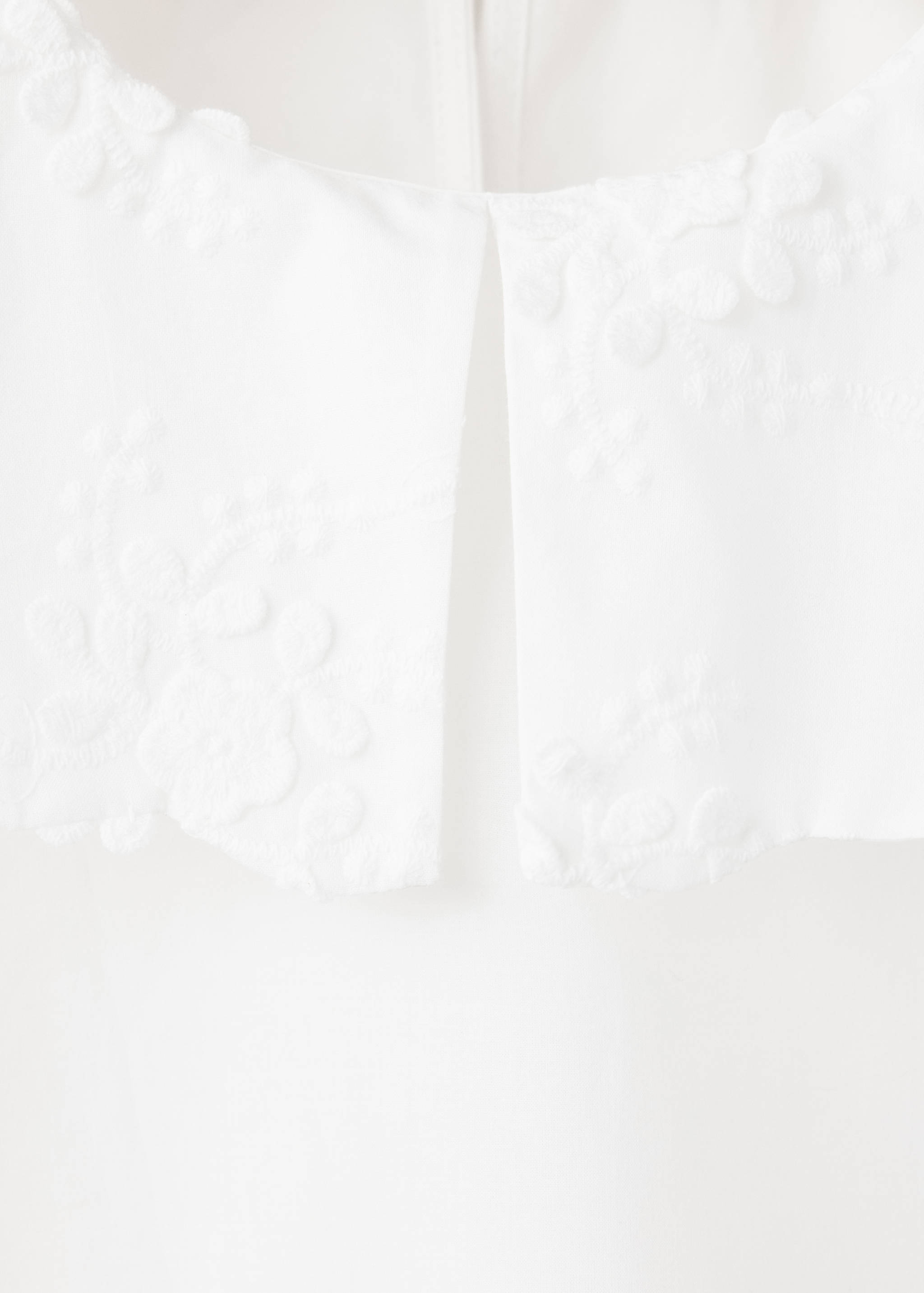 Embroidered babydoll-collar shirt - Details of the article 8
