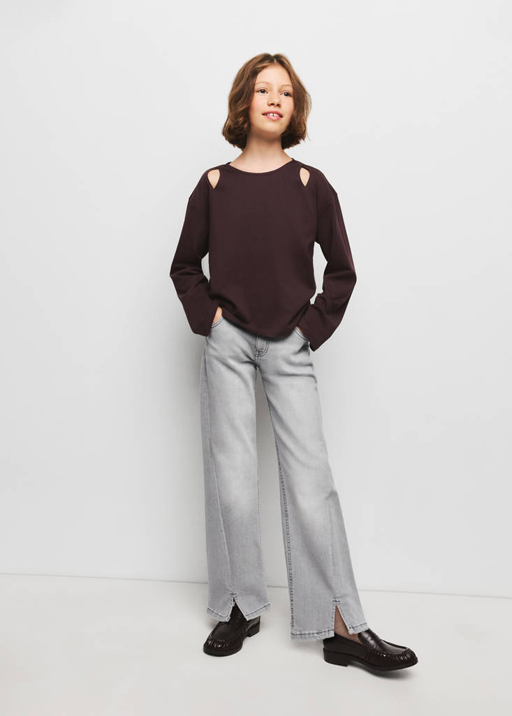 Cotton t-shirt with cut-out