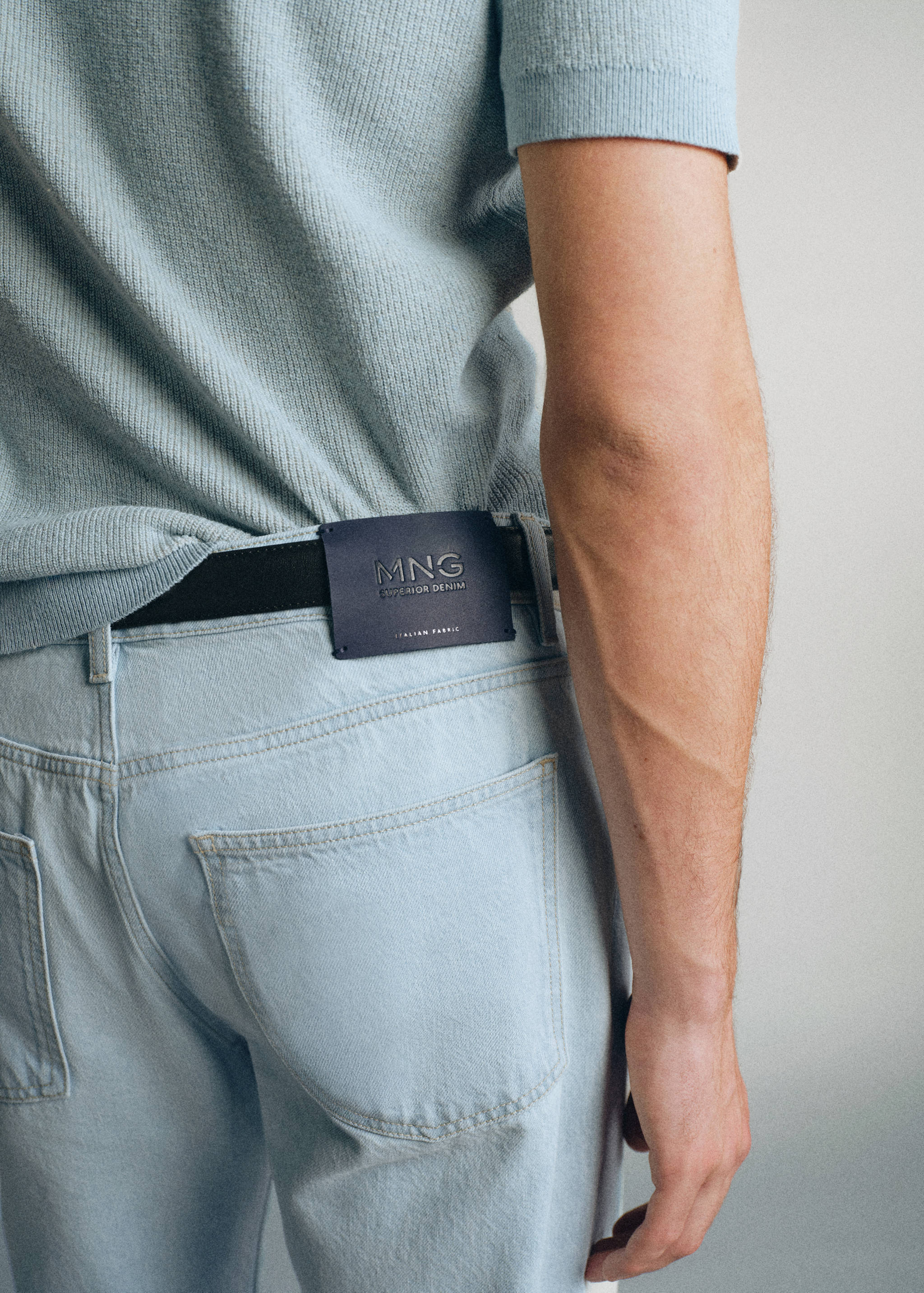 Jeans relaxed fit 100% algodón premium - Detalle del artículo 4