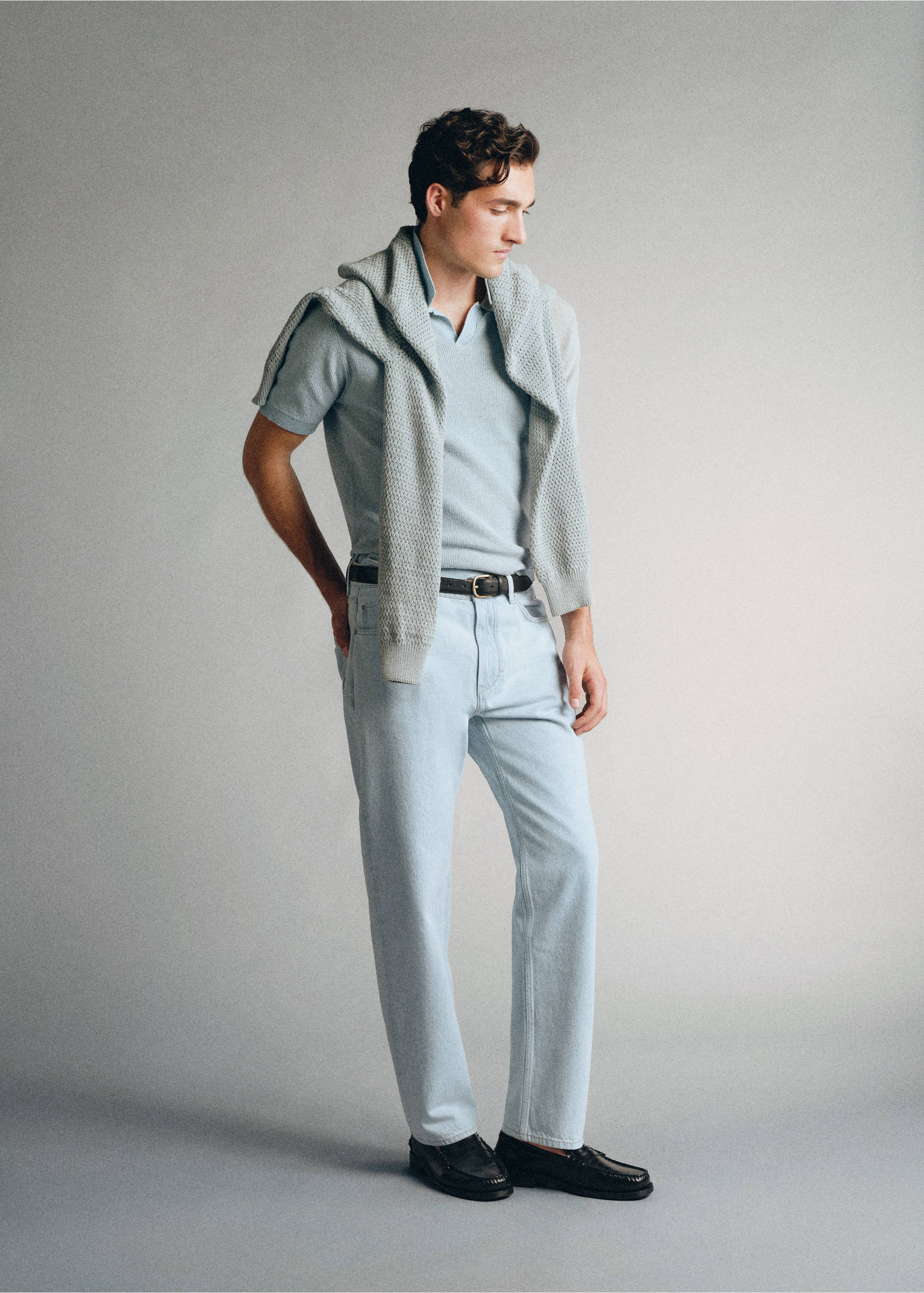 Jeans relaxed fit 100% algodón premium - Detalle del artículo 2, Azul bleach. Ref: 37005847-00.