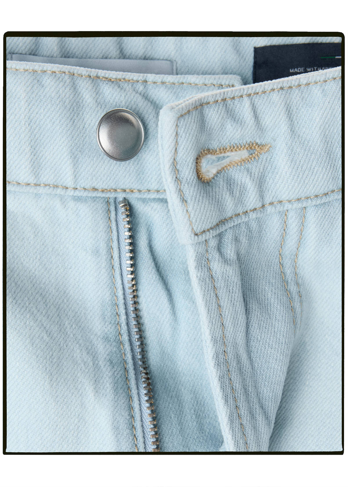 Relaxed-fit jeans in Candiani fabric — Bleach Blue