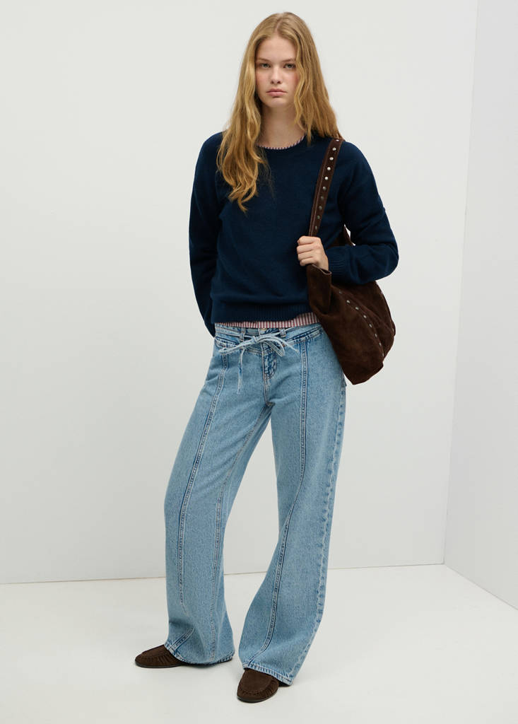 Ribbed neck sweater — Navy