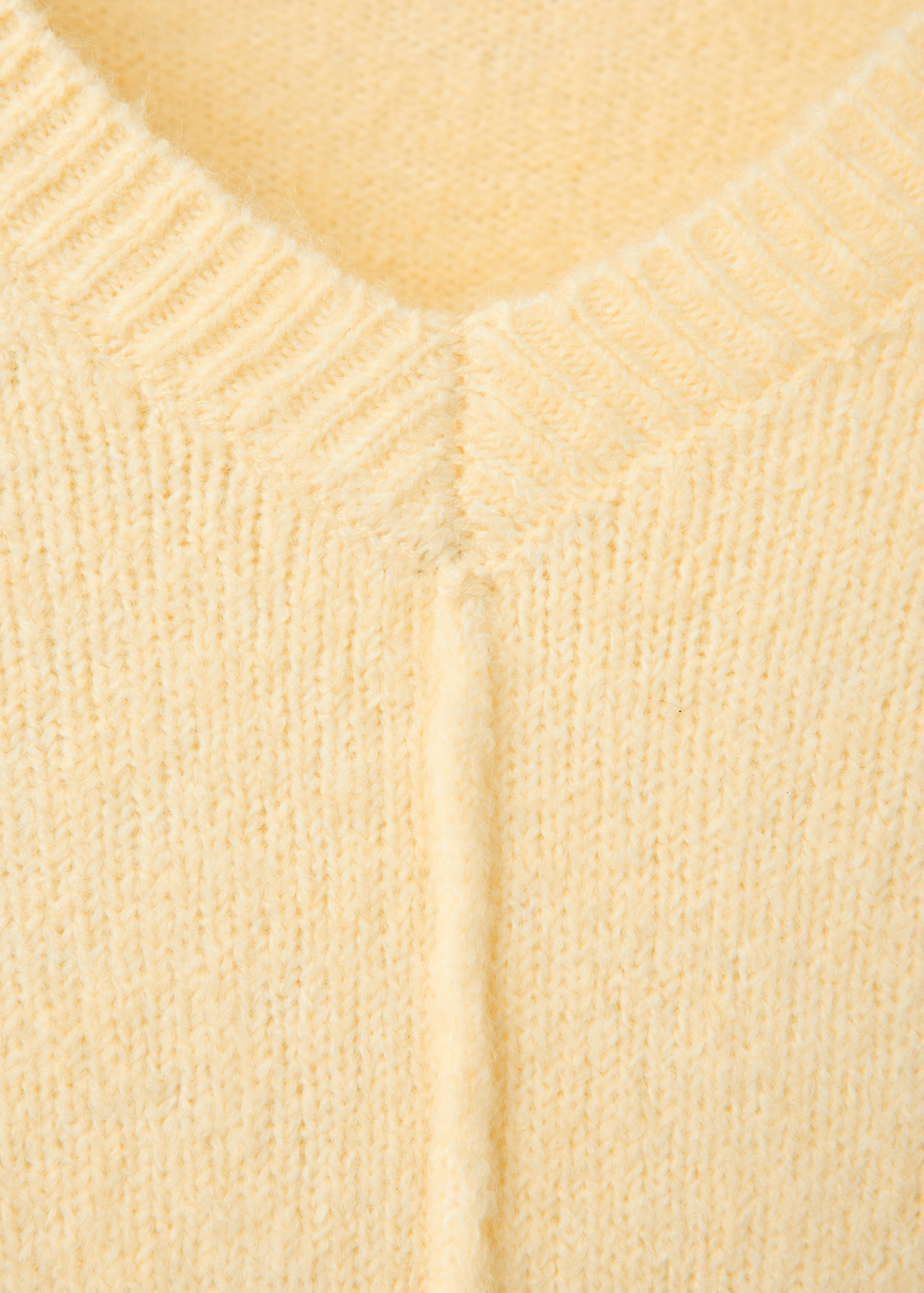 Sweater with seam detail - Details of the article 8