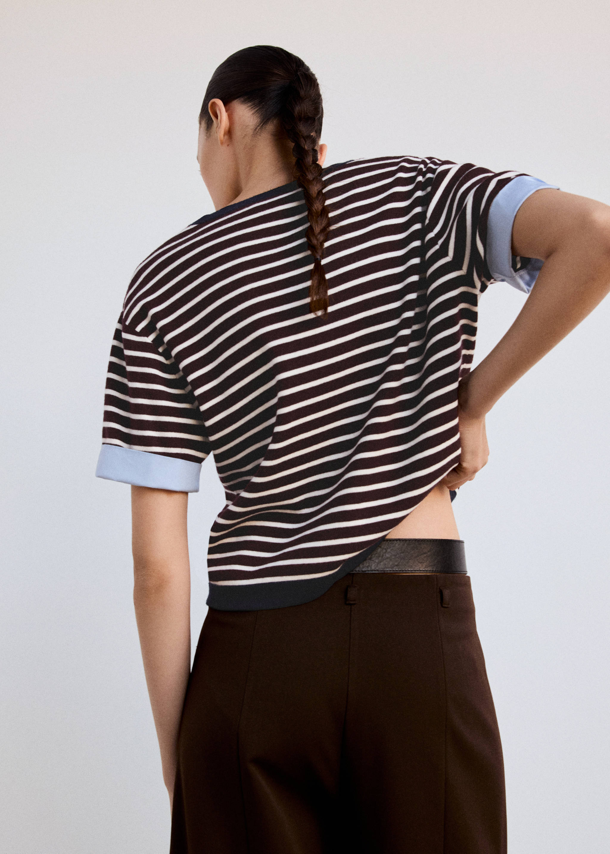 Layered knit jumper with shirt - Reverse of the article