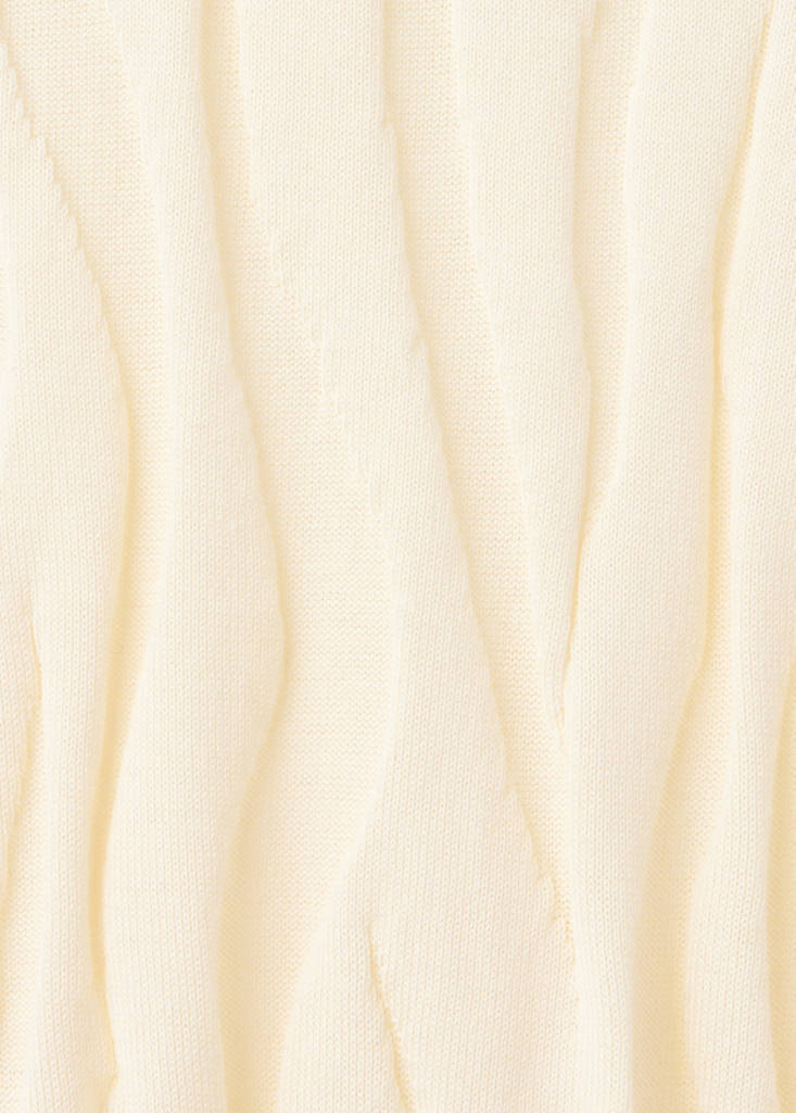 Fitted textured sweater — Ecru