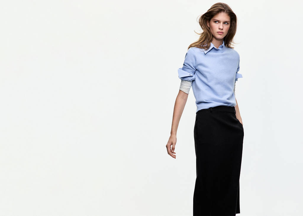 Short-sleeved knitted sweater by Mango