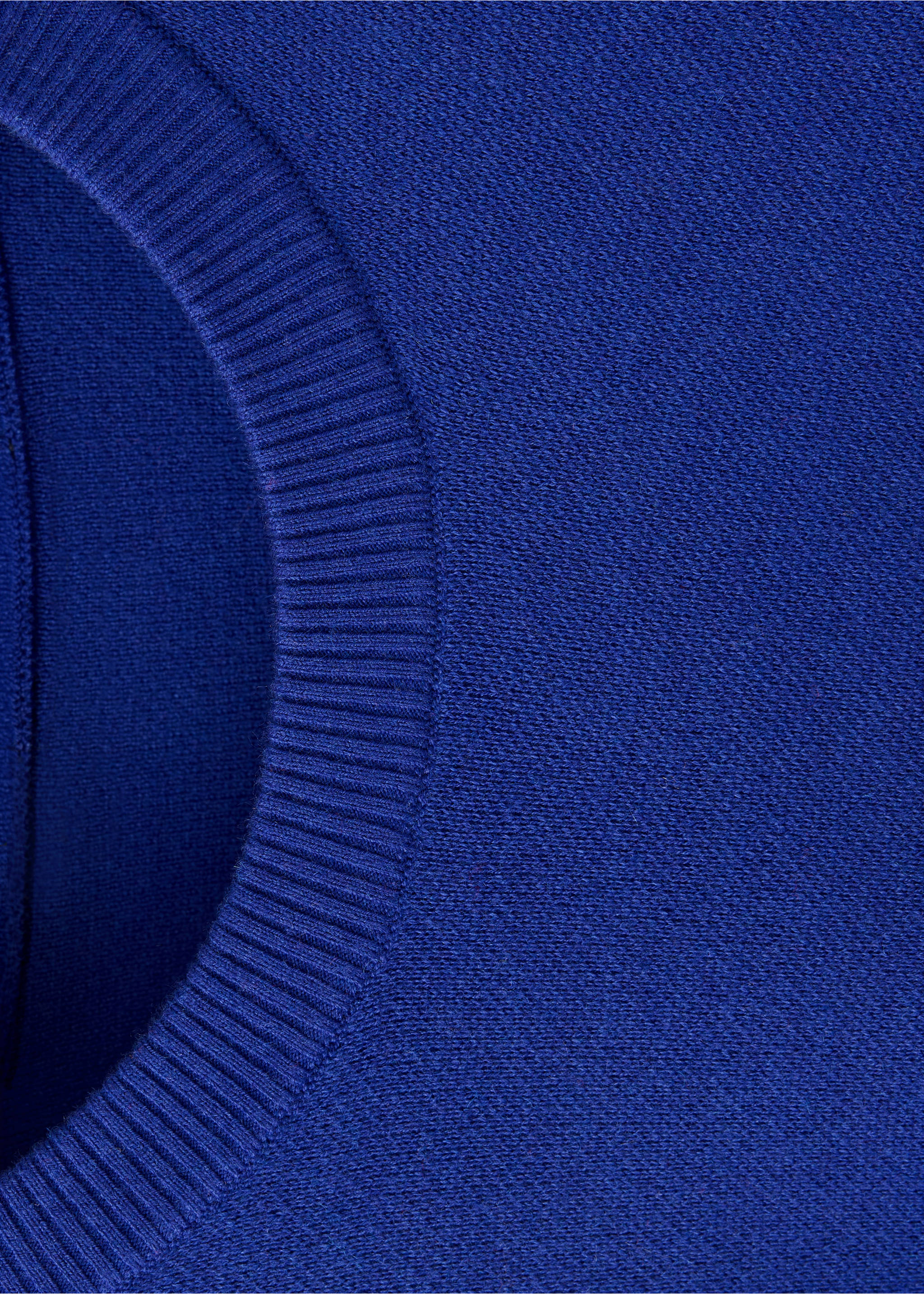 Pullover jack - Detail van het artikel 8, Elektrisch blauw. Ref: 37005870-00.