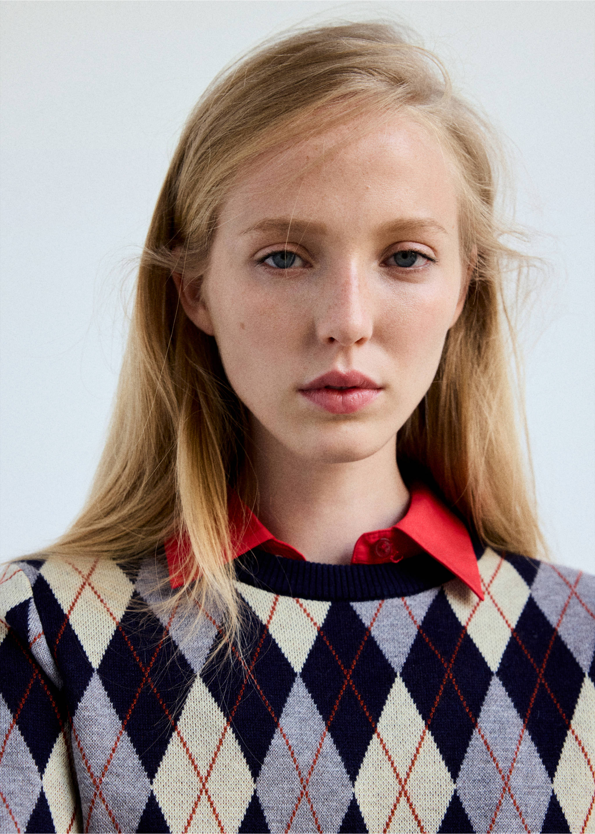 Fine-knit crew-neck sweater - Details of the article 1, Navy. Ref: 37005870-00.