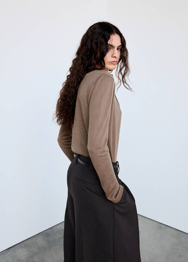 Lyocell jersey with draped neckline — Medium Brown