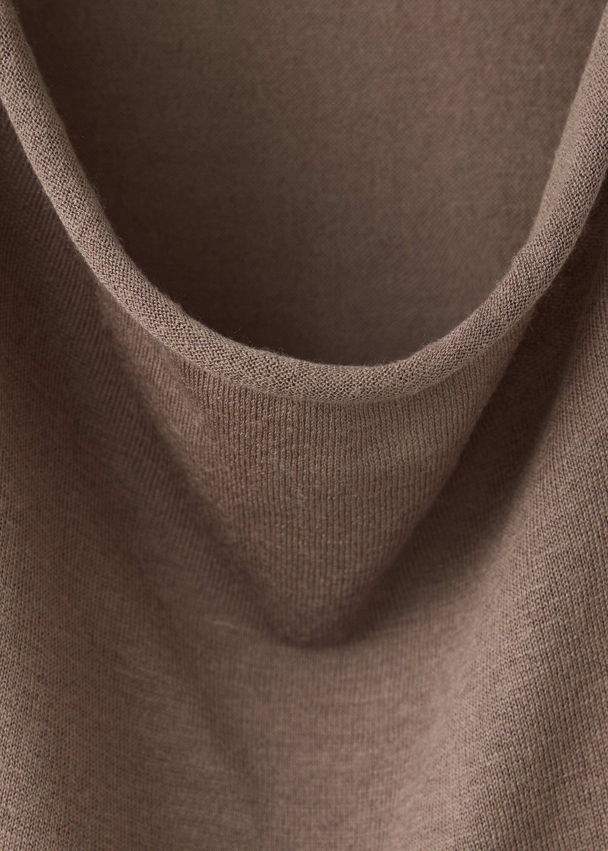 Jersey en lyocell à col drapé - Détail de l'article 8