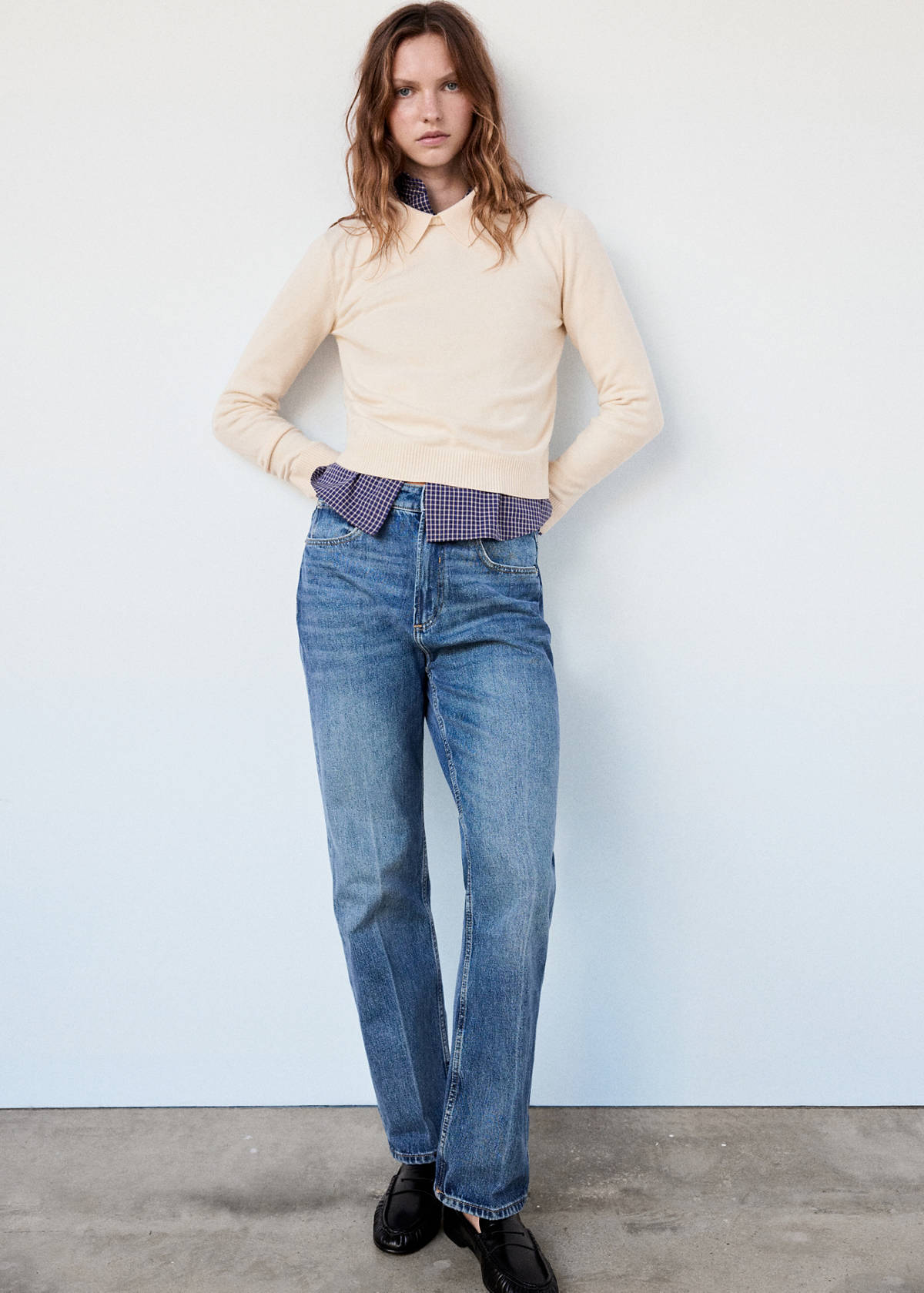 Straight-cut polo-neck jumper — Ecru