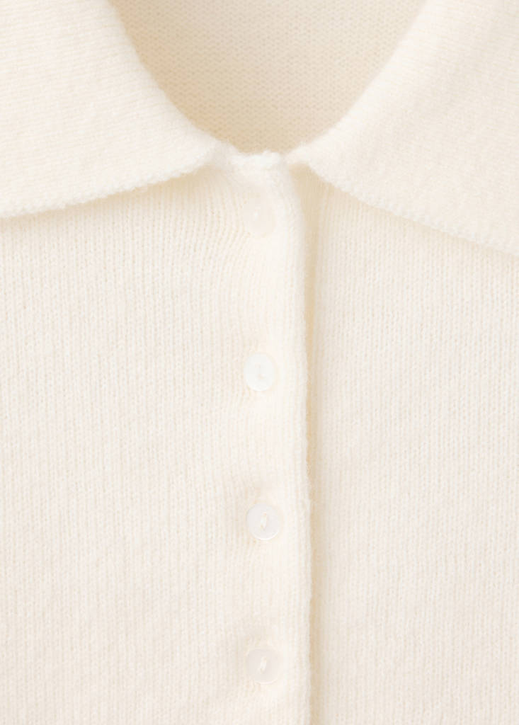 Knitted polo-neck sweater — Ecru