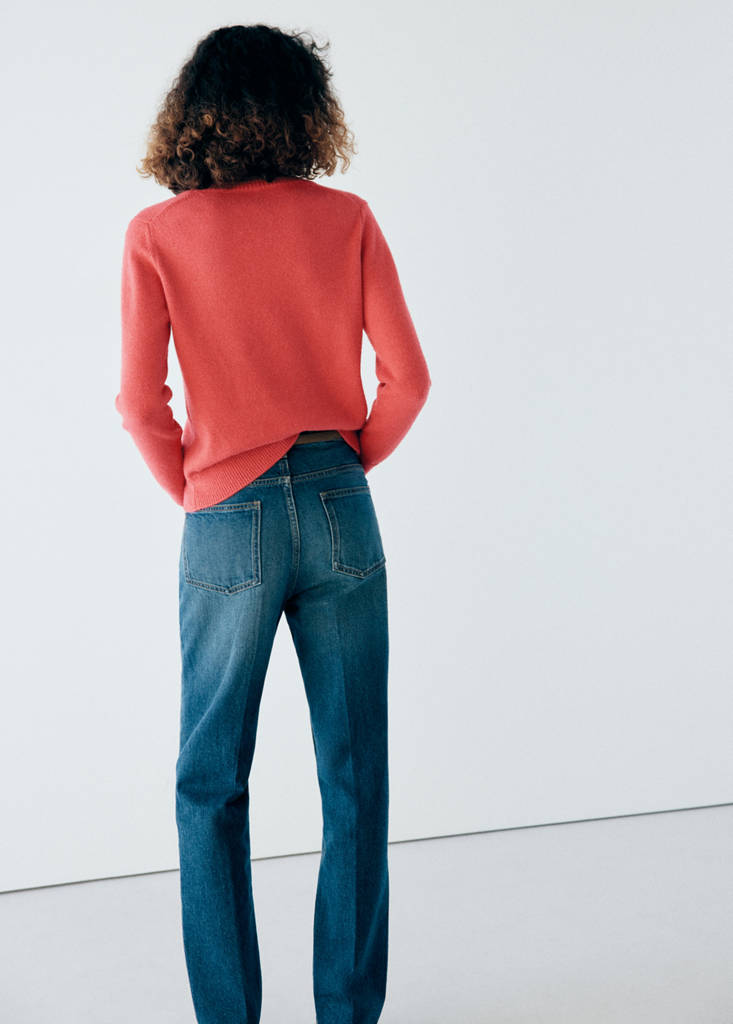 Round-neck knitted sweater — Coral Red