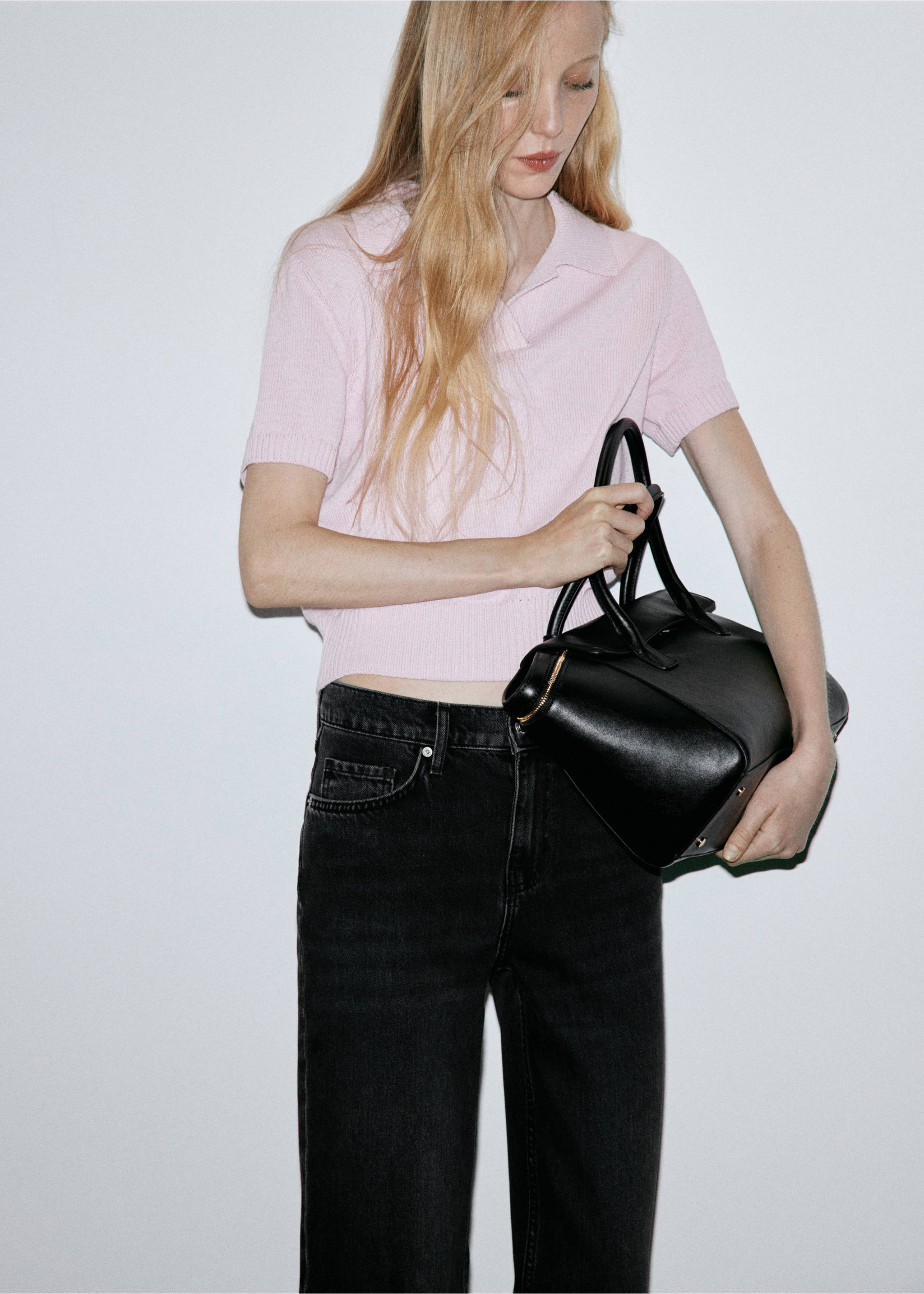 Regular-waist straight-leg jeans - Details of the article 1, Black denim. Ref: 37005888-00.