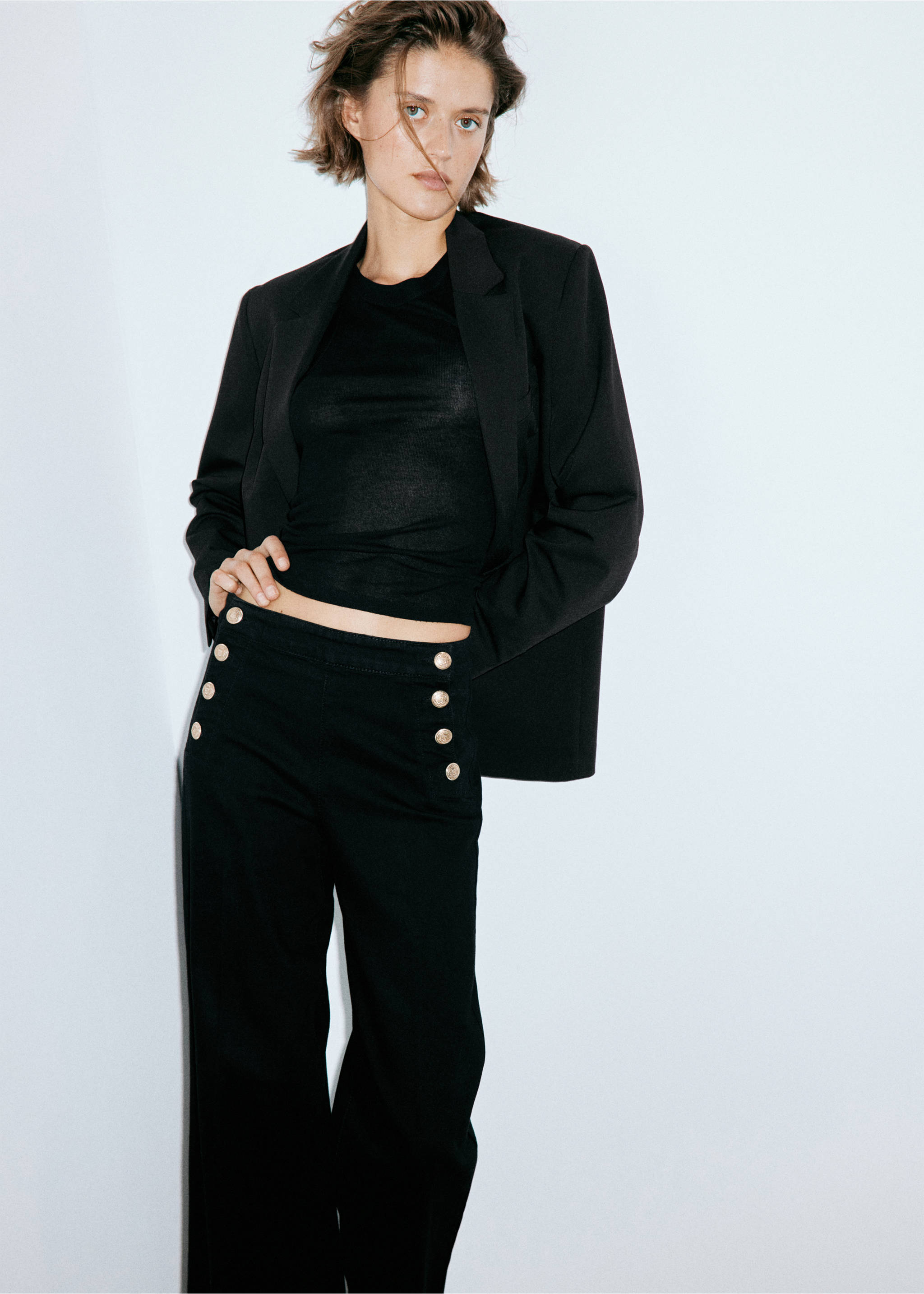 Wide-leg jeans with side buttons - Details of the article 1, Black denim. Ref: 37005889-00.