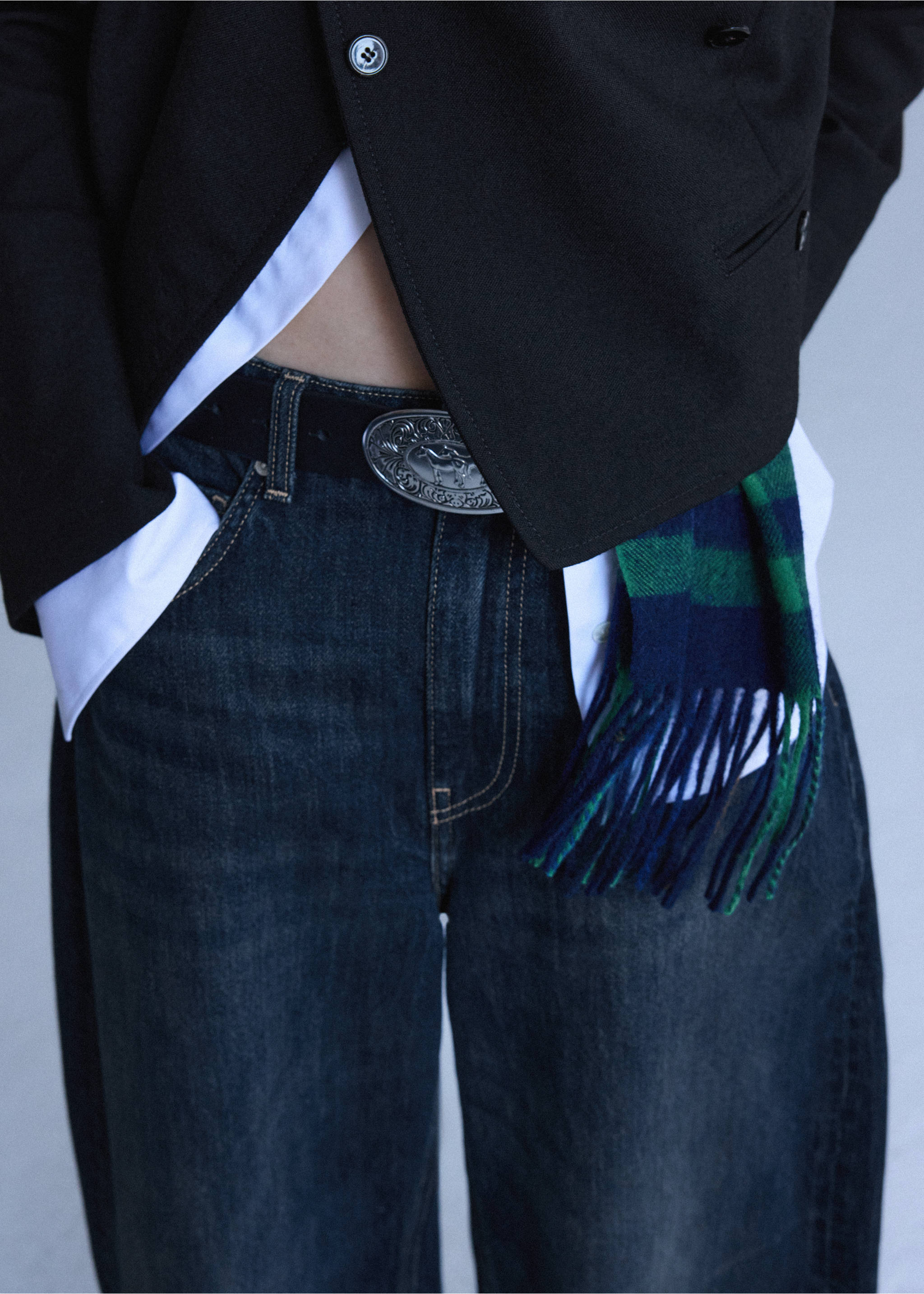 Mid-rise balloon jeans - Details of the article 3, Dark Vintage Blue. Ref: 37005894-00.